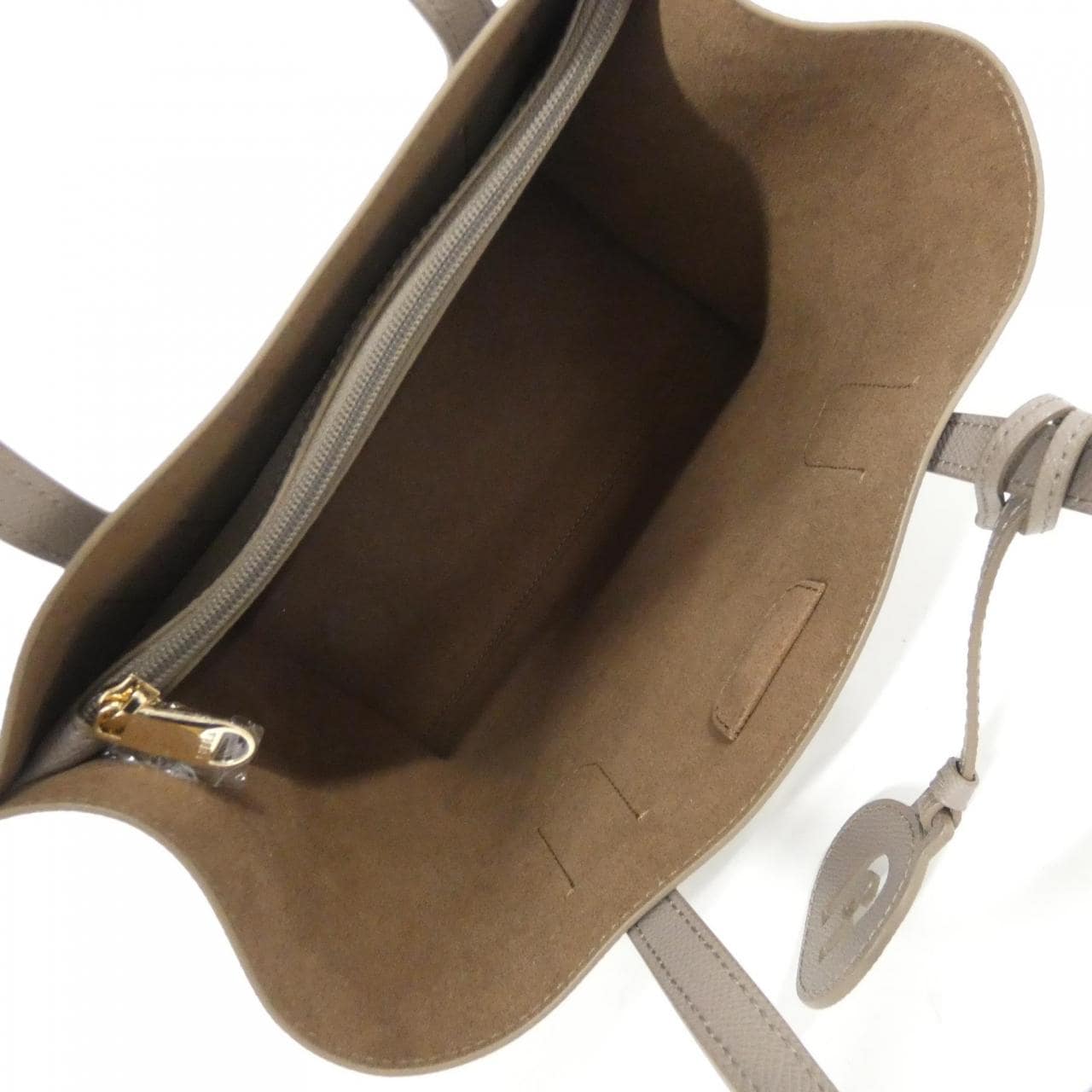 【新品】フルラ CLASSIC WB01628 バッグ