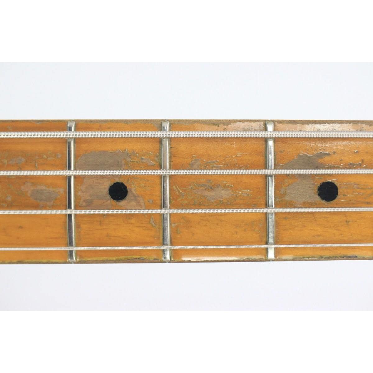 FENDER  PRECISION BASS