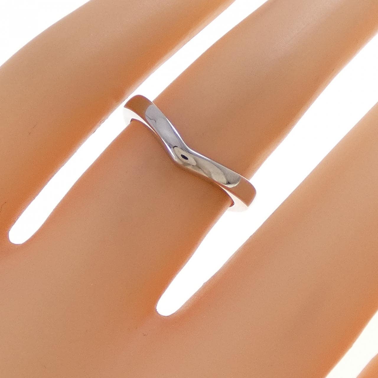 ティファニー PT950 リング