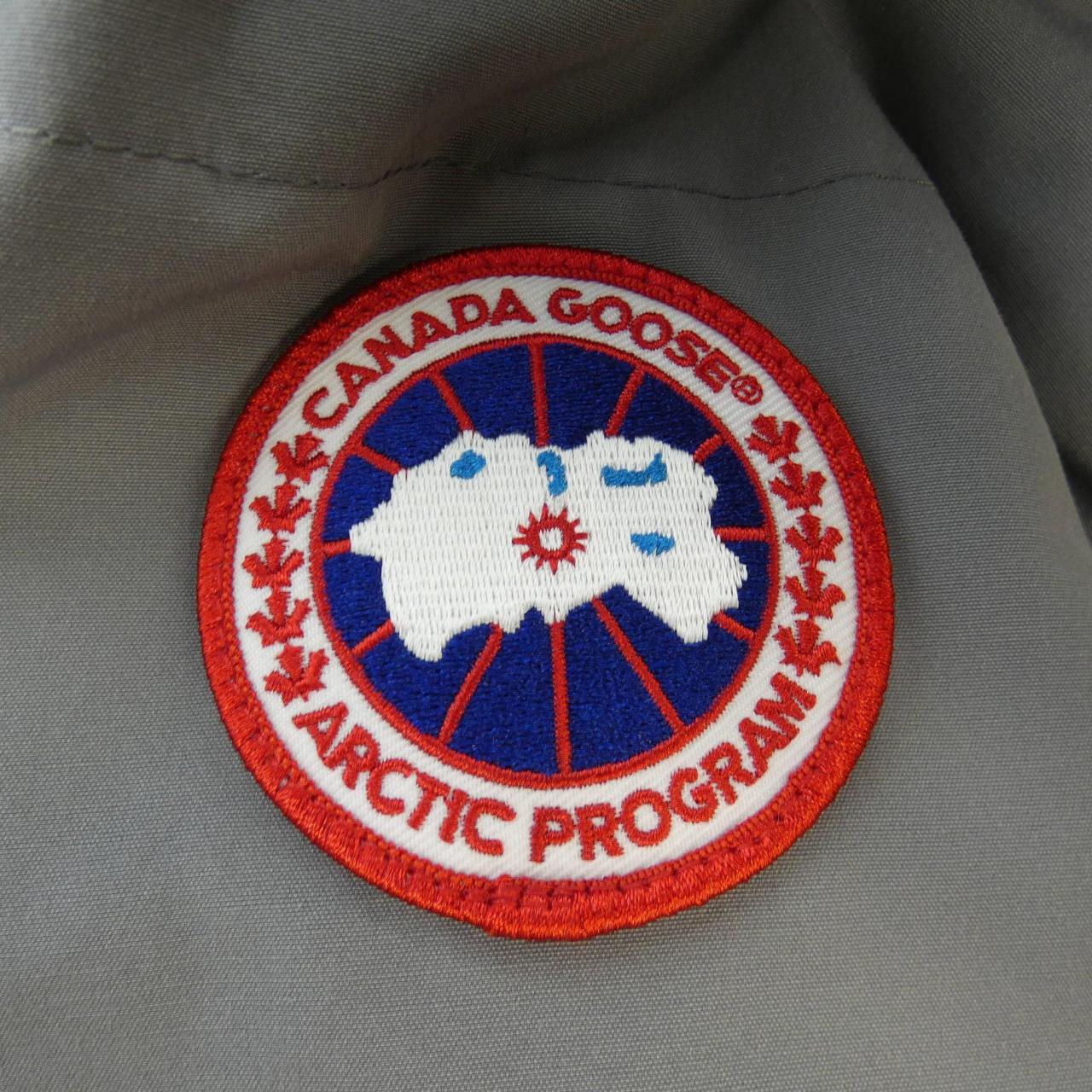 カナダグース CANADA GOOSE ダウンコート