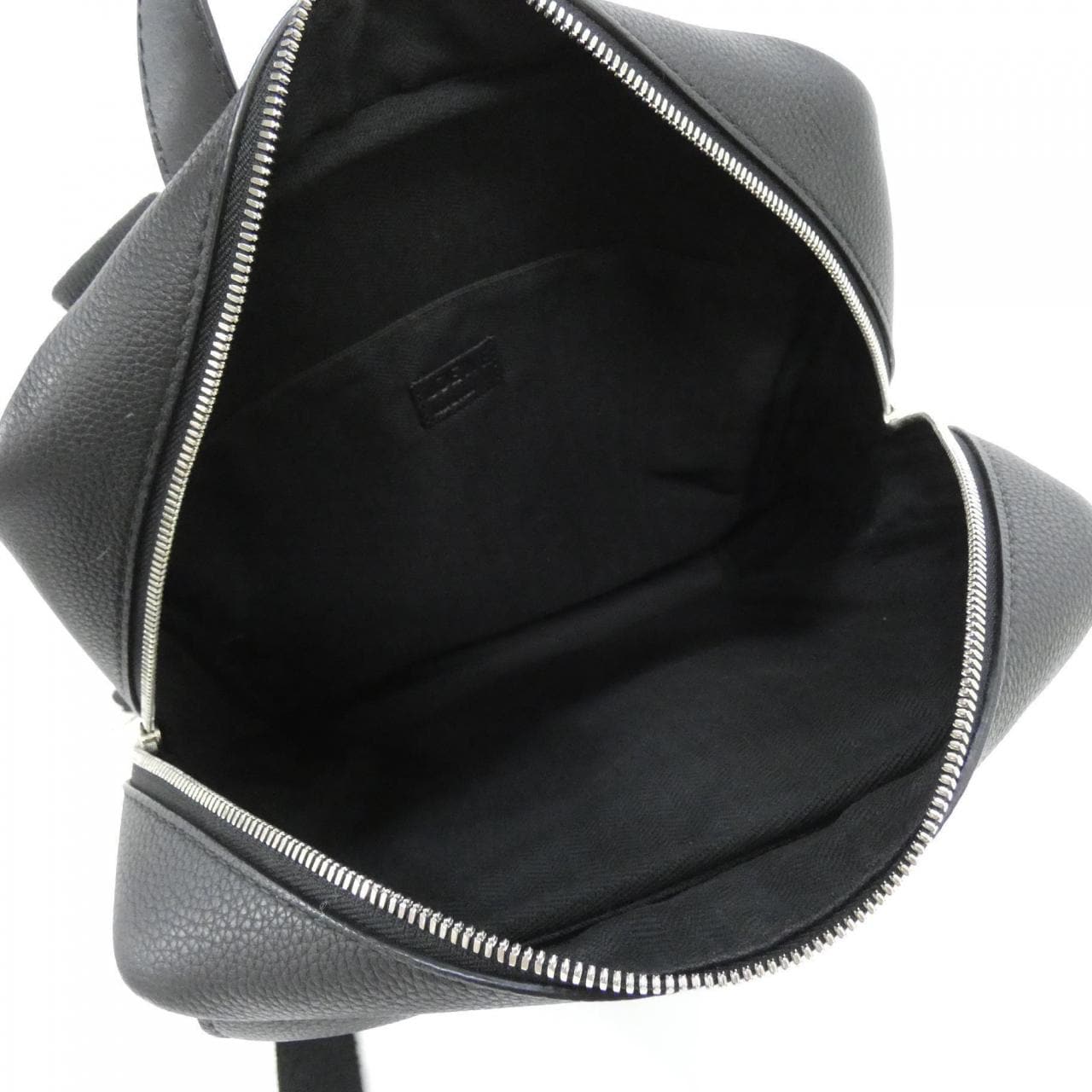 ロエベ ミリタリー バッグパック B553J18X03 リュックサック