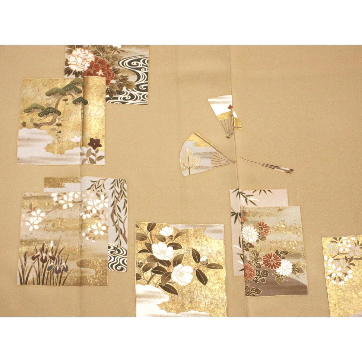 色留袖　友禅金彩加工　刺繍入り　丸に角立て四ツ目
