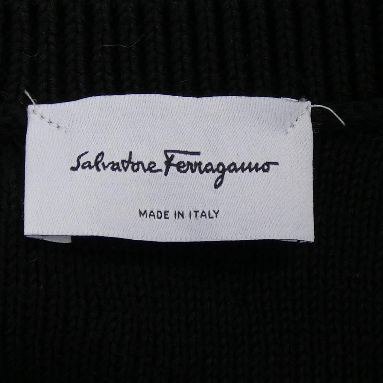 サルヴァトーレフェラガモ SALVATORE FERRAGAMO 120667 ニット