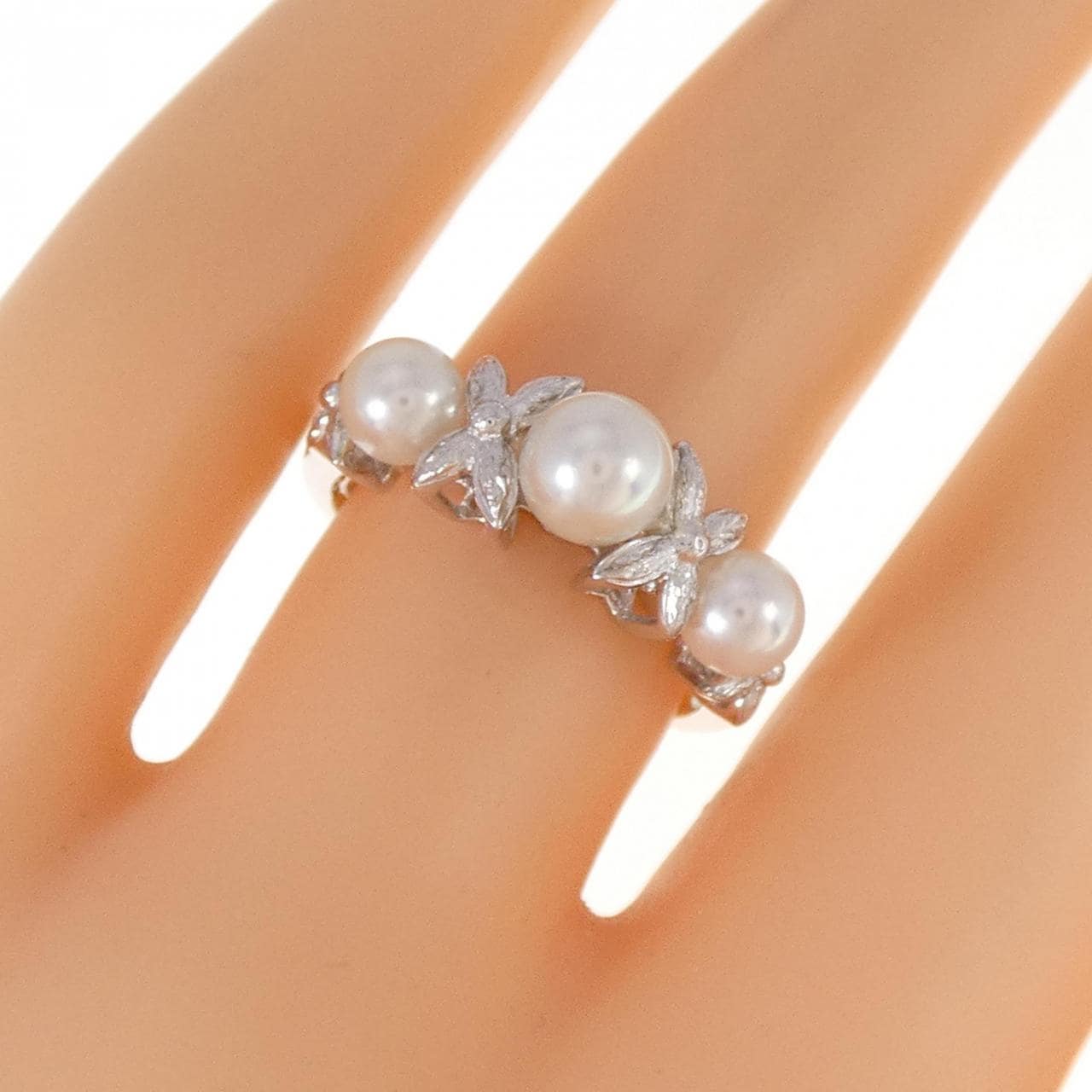 MIKIMOTO Akoya珍珠戒指