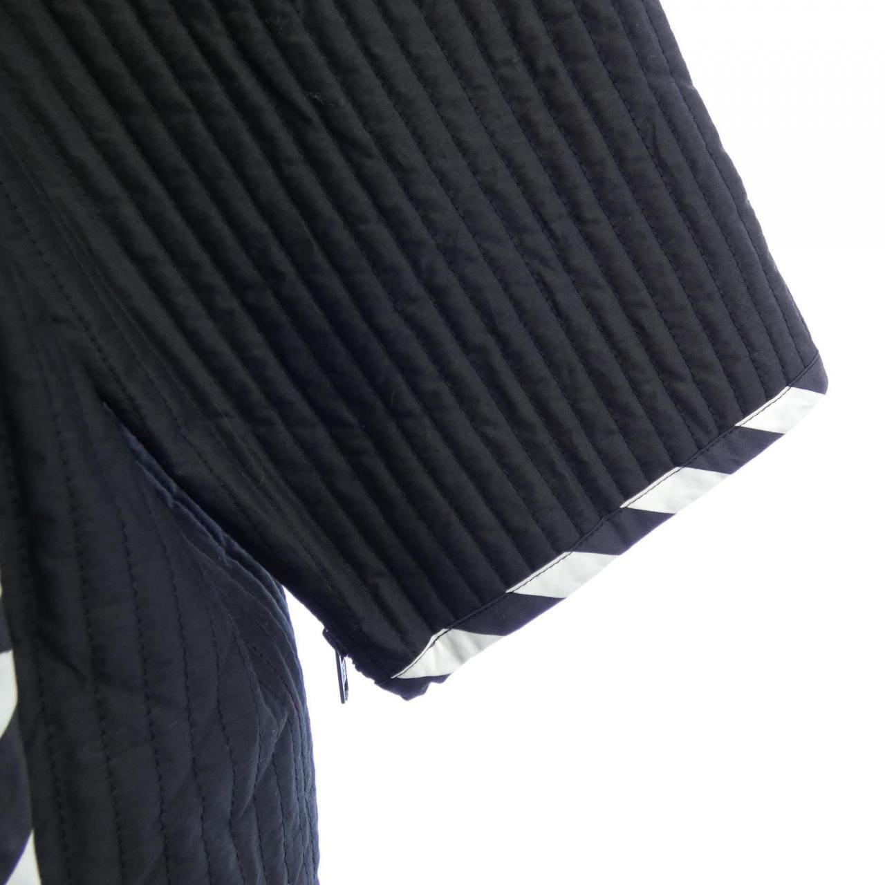 ヘンリックヴィブスコフ HENRIK VIBSKOV コート