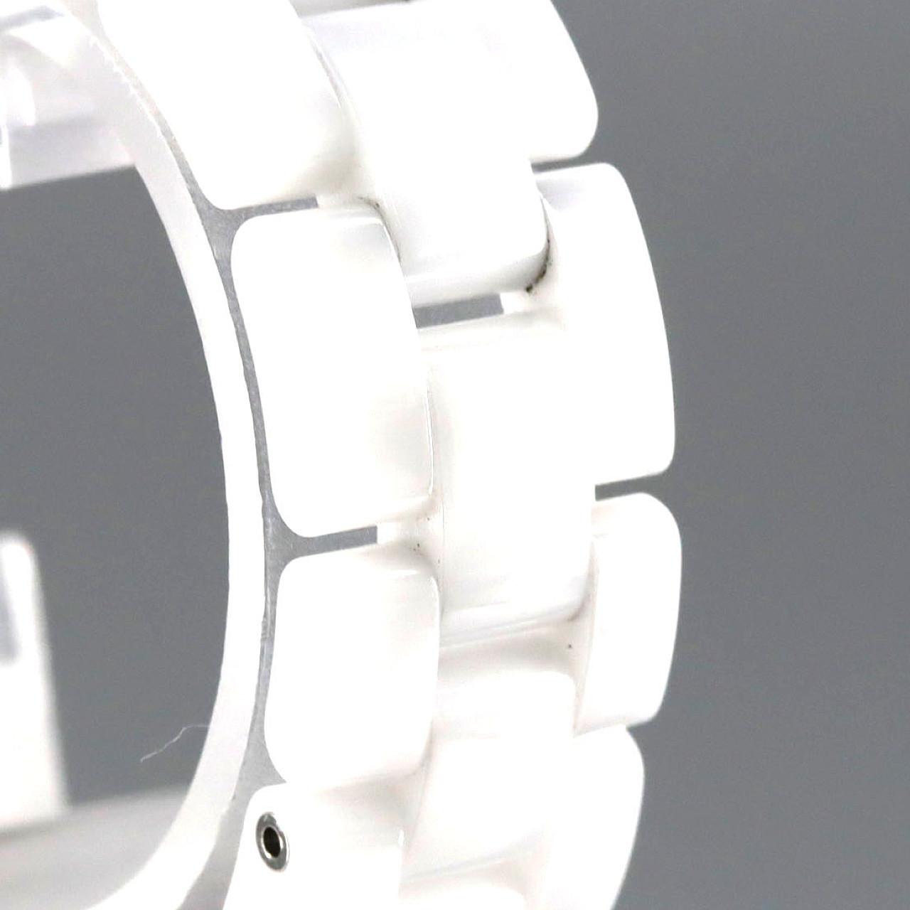 シャネル J12 33mmセラミック H5698 セラミック クォーツ