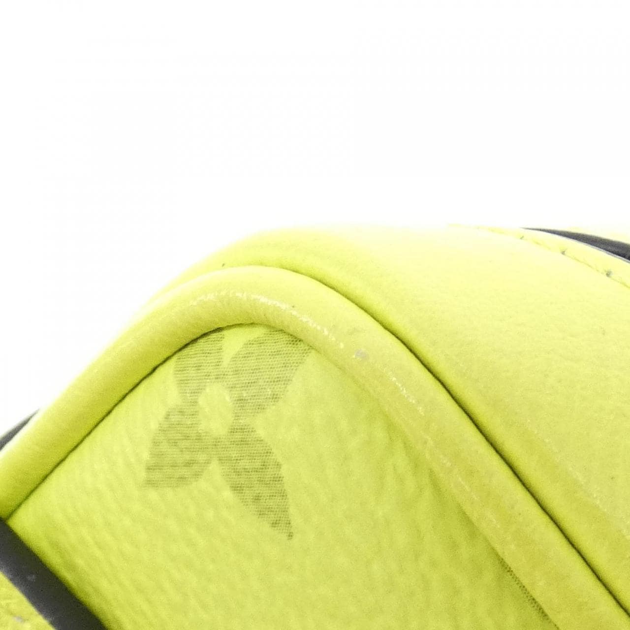 ルイヴィトン タイガ ラマ バムバッグ アウトドア M30251 ショルダーバッグ