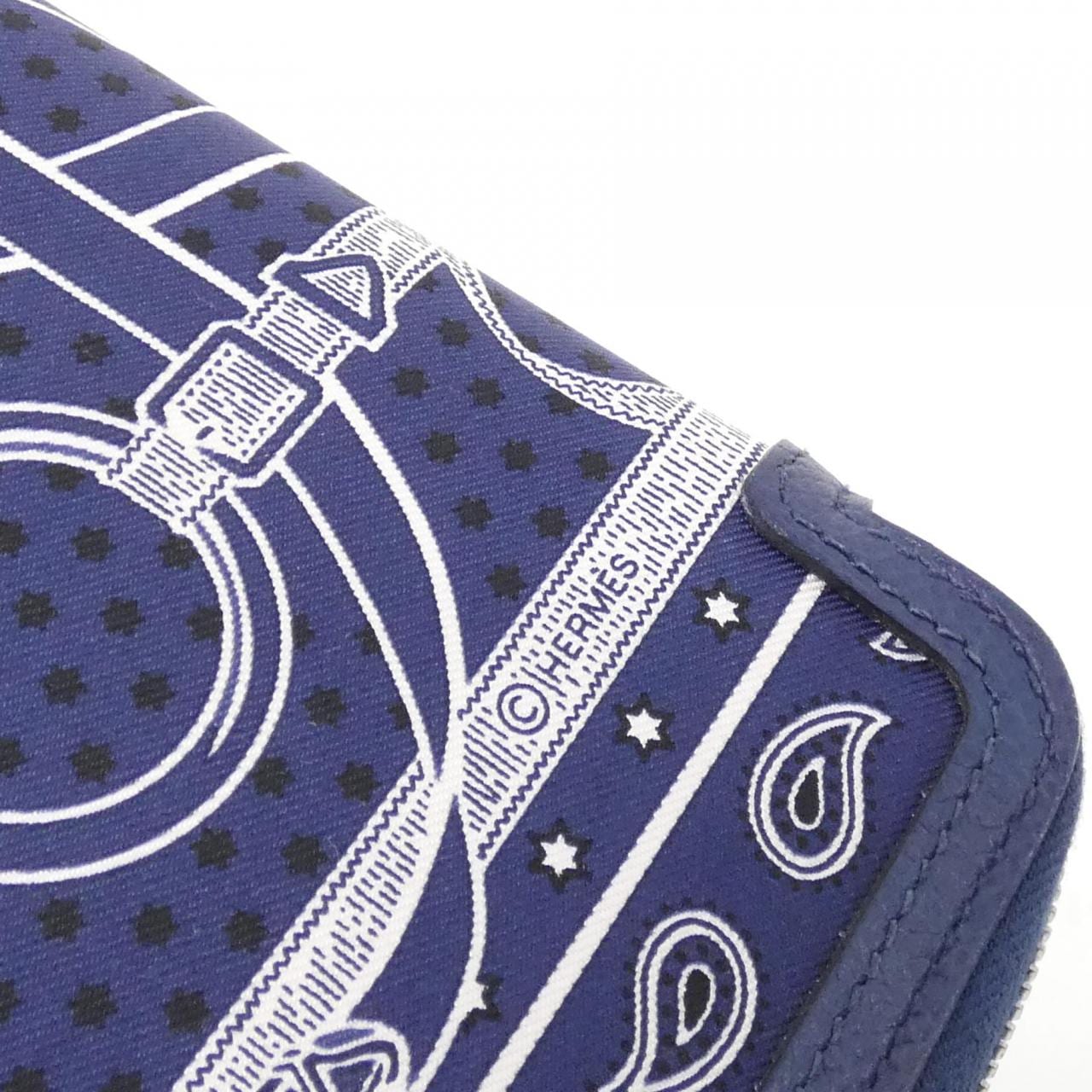 エルメス EPERON D'OR BANDANA ソワ クール 069691CK 財布