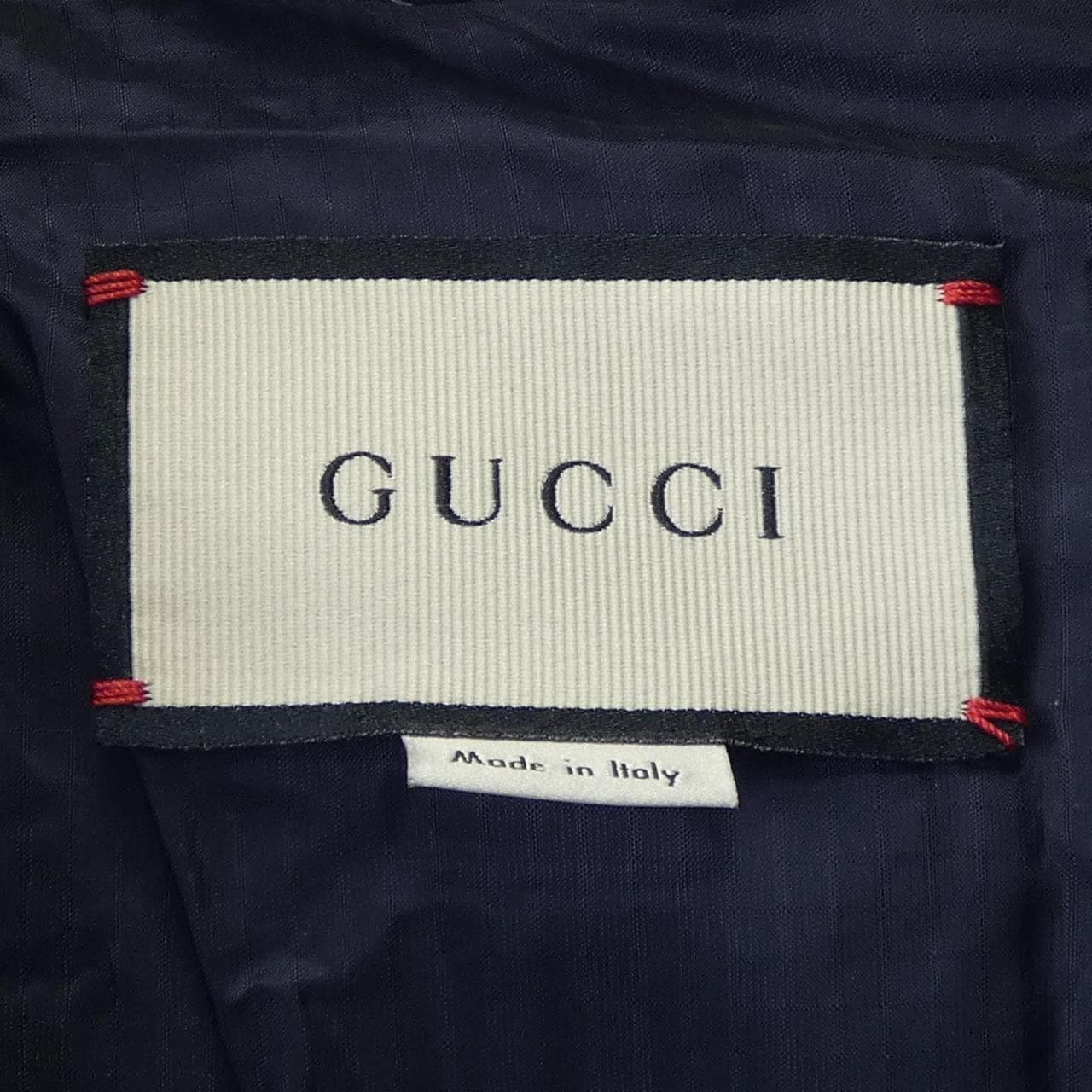 グッチ GUCCI 632543 Z8AK8 ダウンジャケット