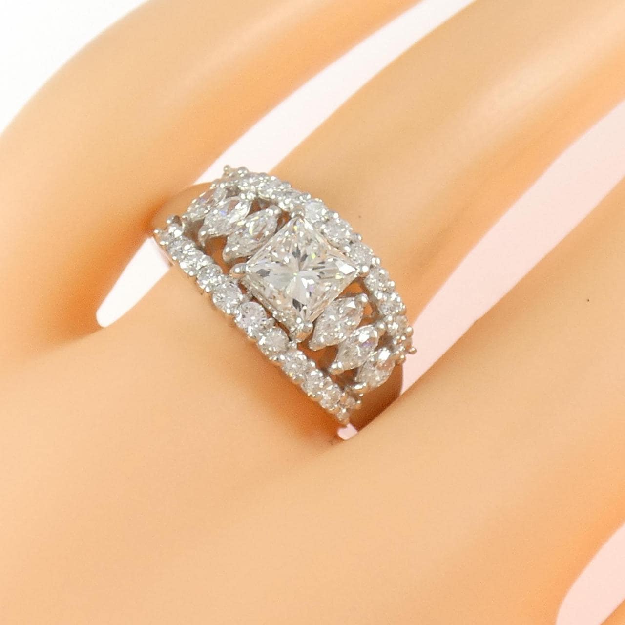 タサキ ダイヤモンド リング 1.22CT