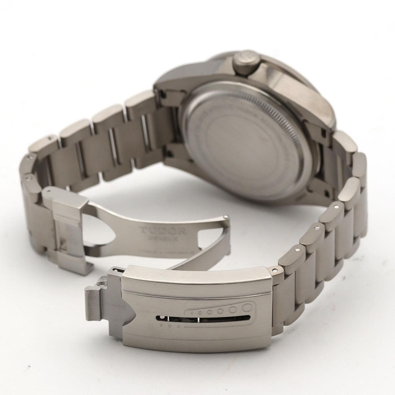 帝舵 Pelagos TI M25600TB-0001 TI自动上弦