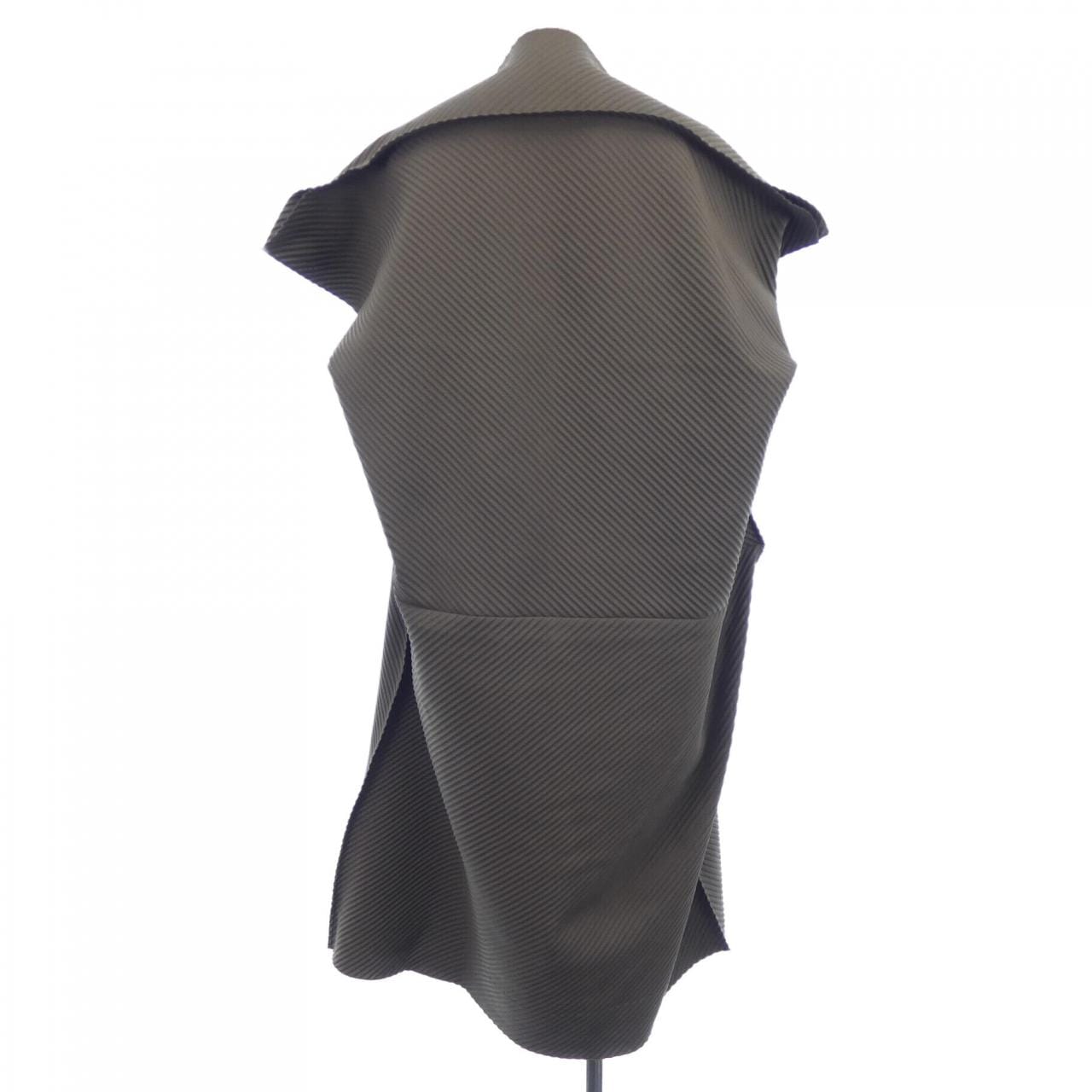 ミーイッセイミヤケ me ISSEY MIYAKE ワンピース