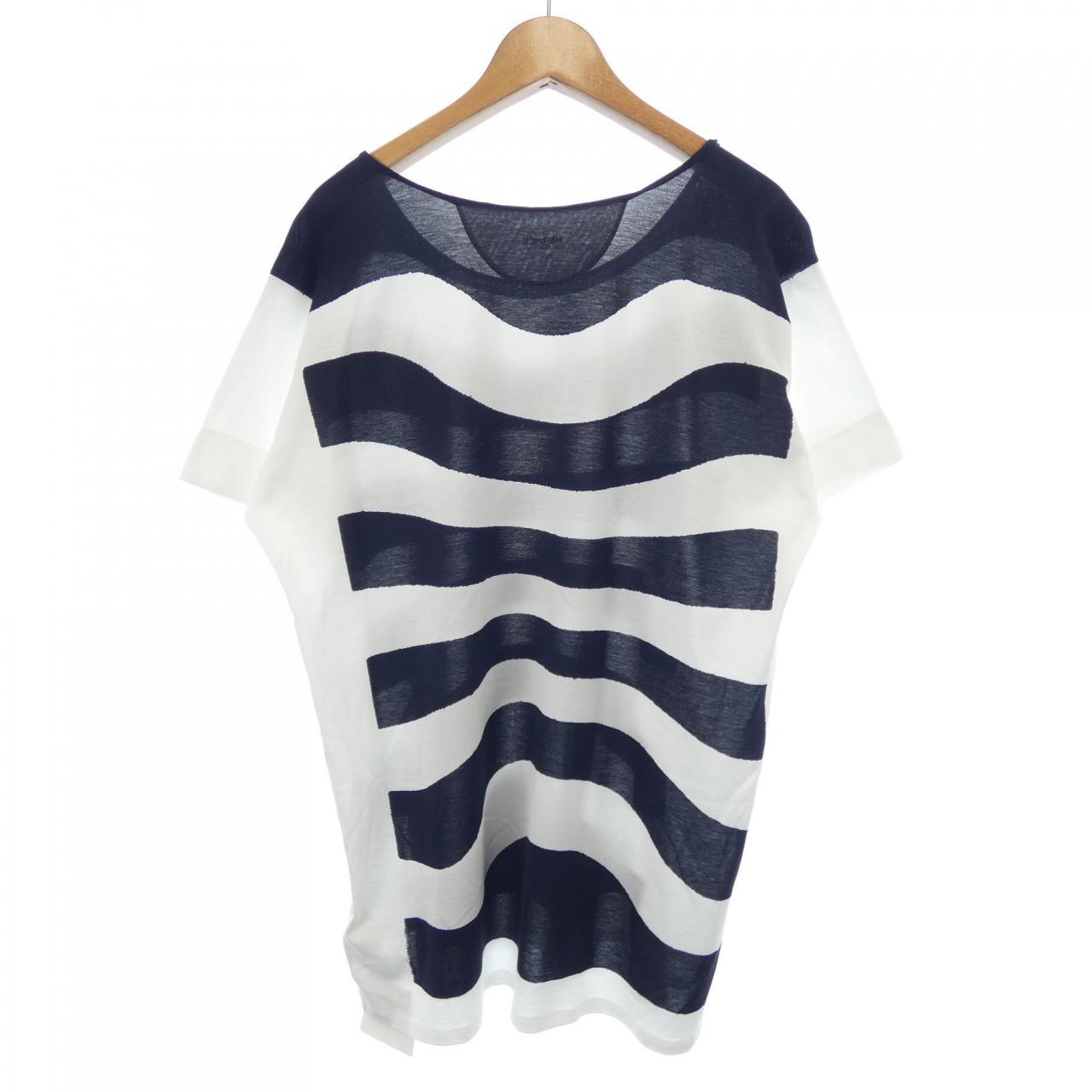 エルメス HERMES Tシャツ