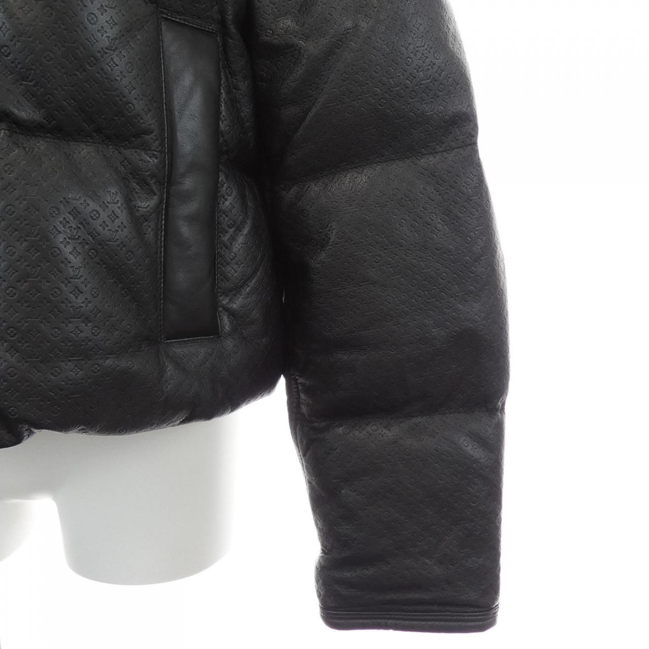 ルイヴィトン LOUIS VUITTON FPLJ82DWH ダウンジャケット