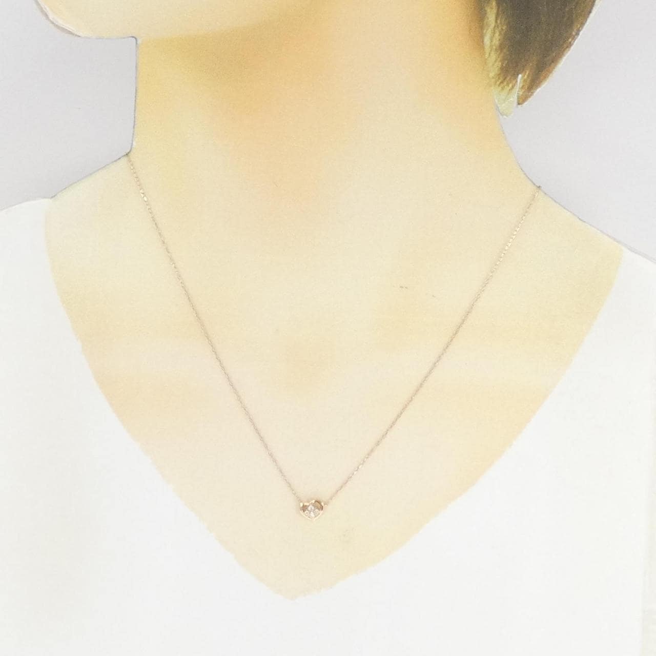 4゜C Heart x Flower Diamond Necklace