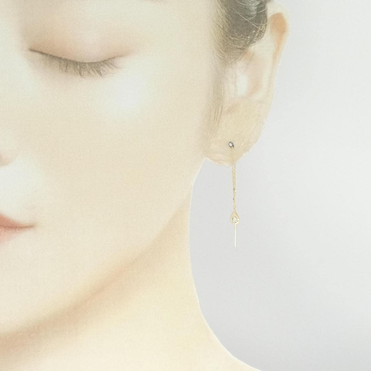 K18YG Diamond earrings