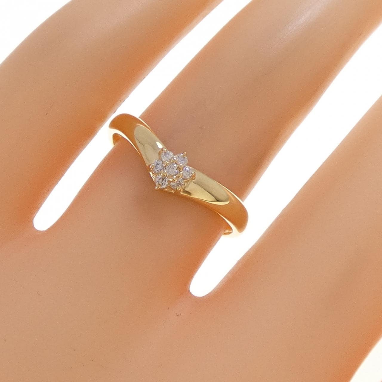 K18YG フラワー ダイヤモンド リング 0.07CT