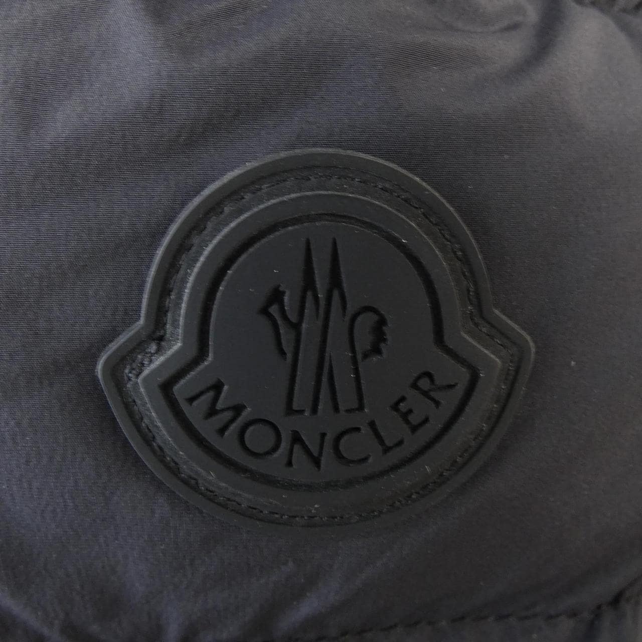 モンクレール MONCLER ダウンジャケット