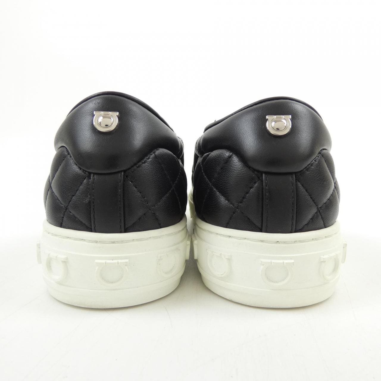 サルヴァトーレフェラガモ SALVATORE FERRAGAMO スニーカー