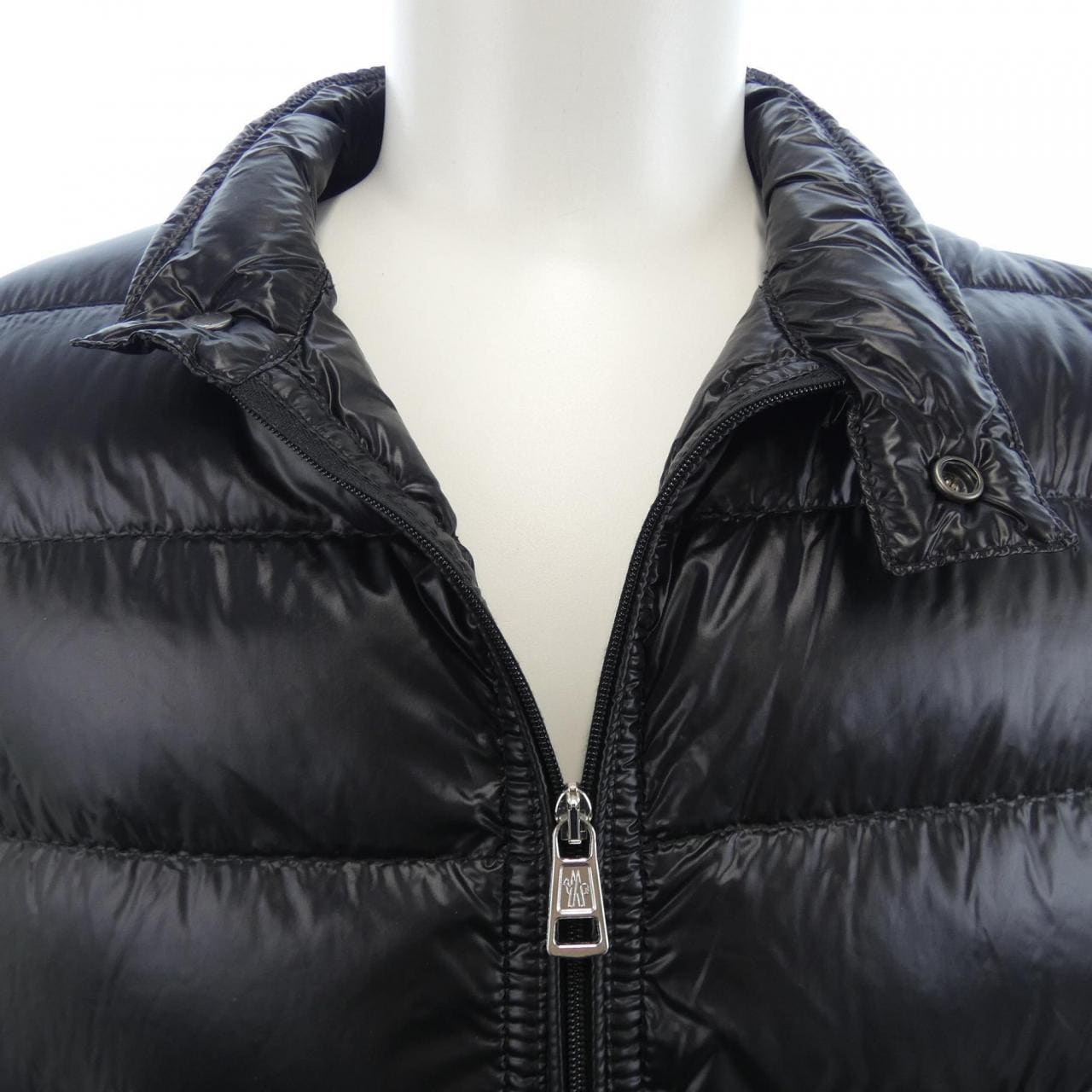 MONCLER ACORUS羽絨服
