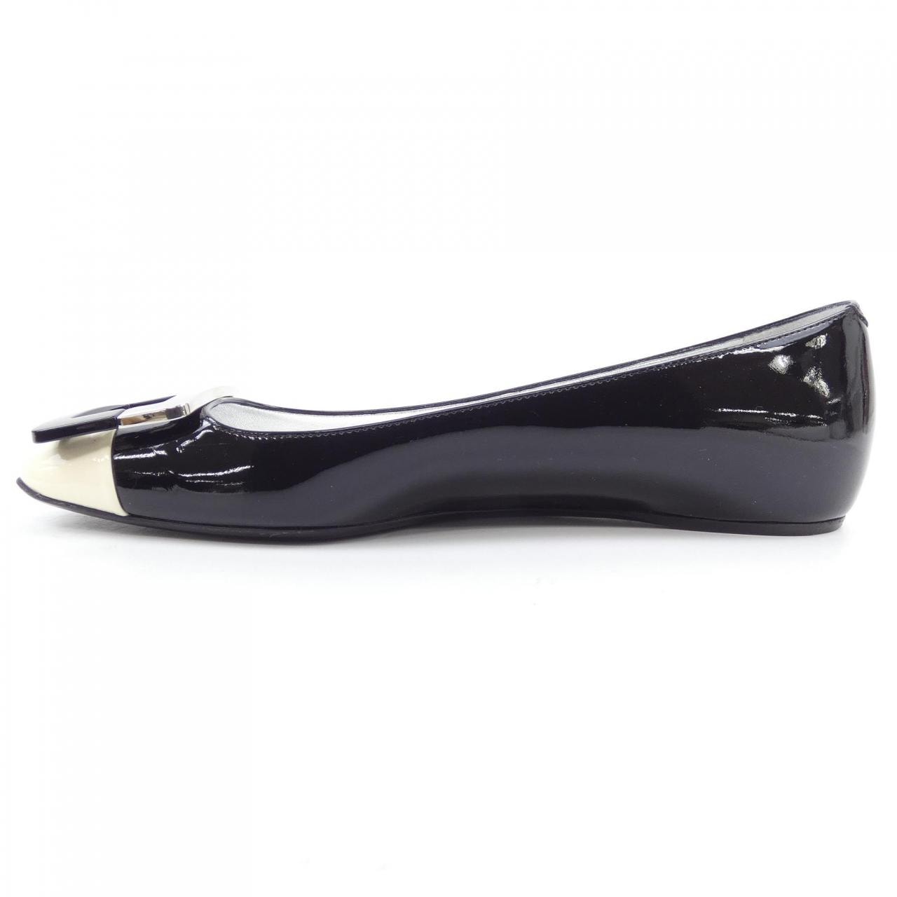 ロジェヴィヴィエ ROGER VIVIER パンプス