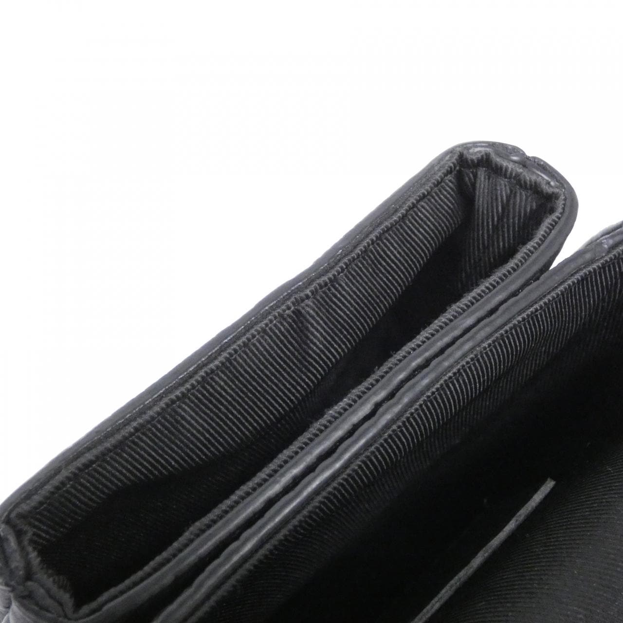 ルイヴィトン トリヨン モノグラム Sロック ヴェルティカル ウエアラブル ウォレット M81524 ショルダーバッグ