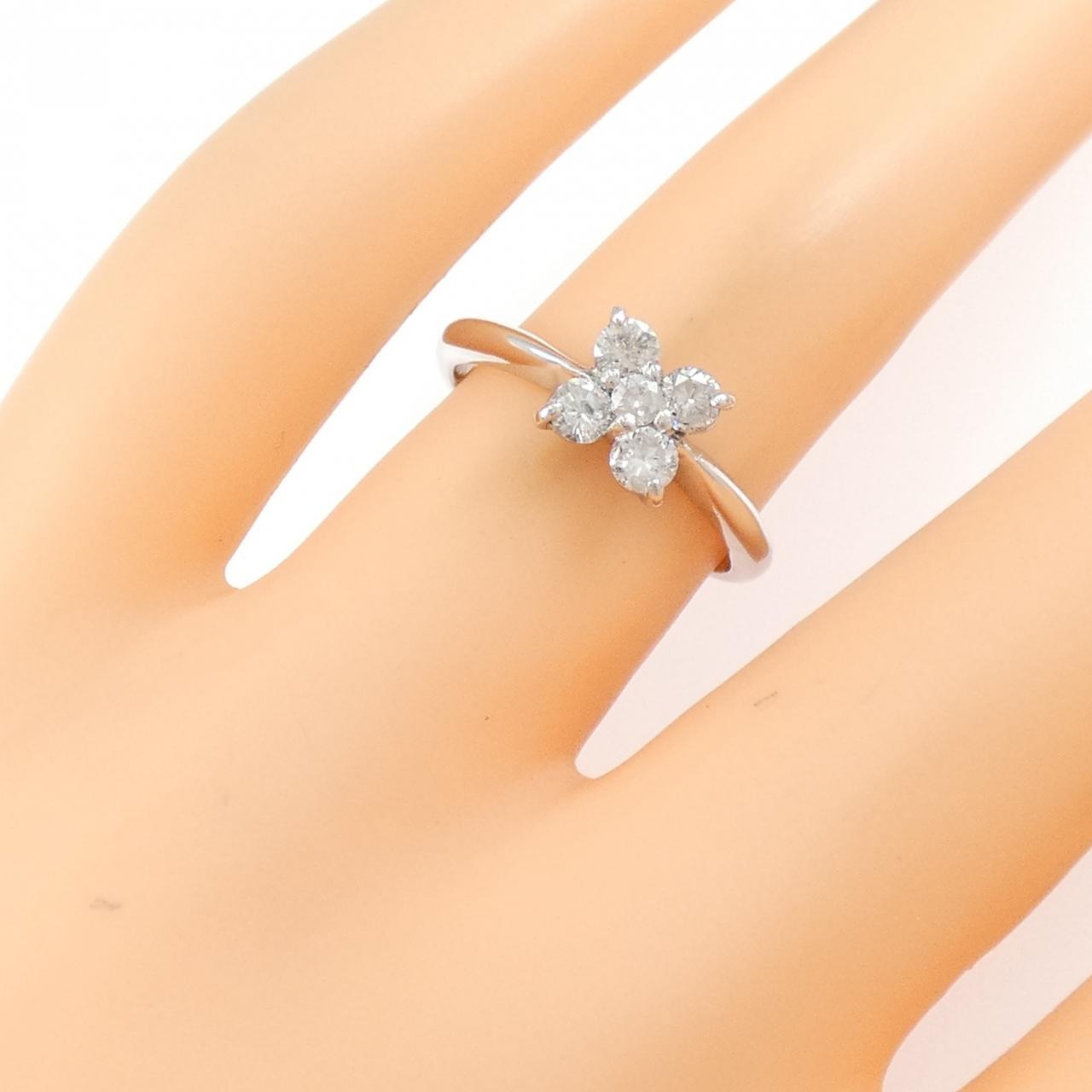 PT900 フラワー ダイヤモンド リング 0.46CT