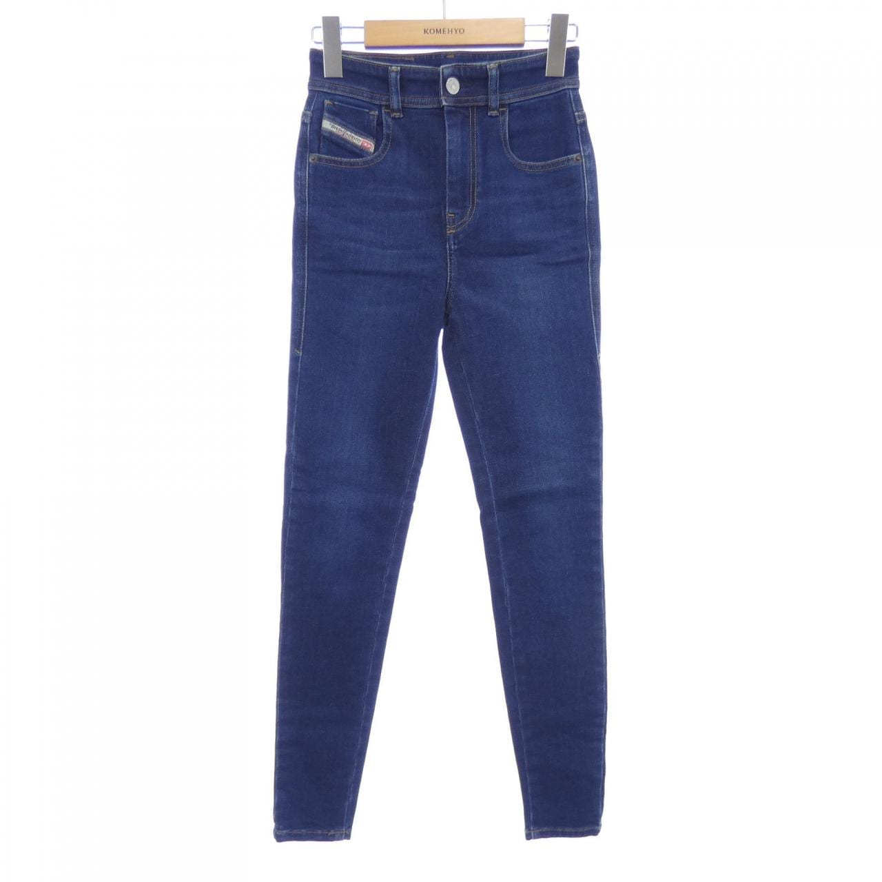 ディーゼル DIESEL ジーンズ