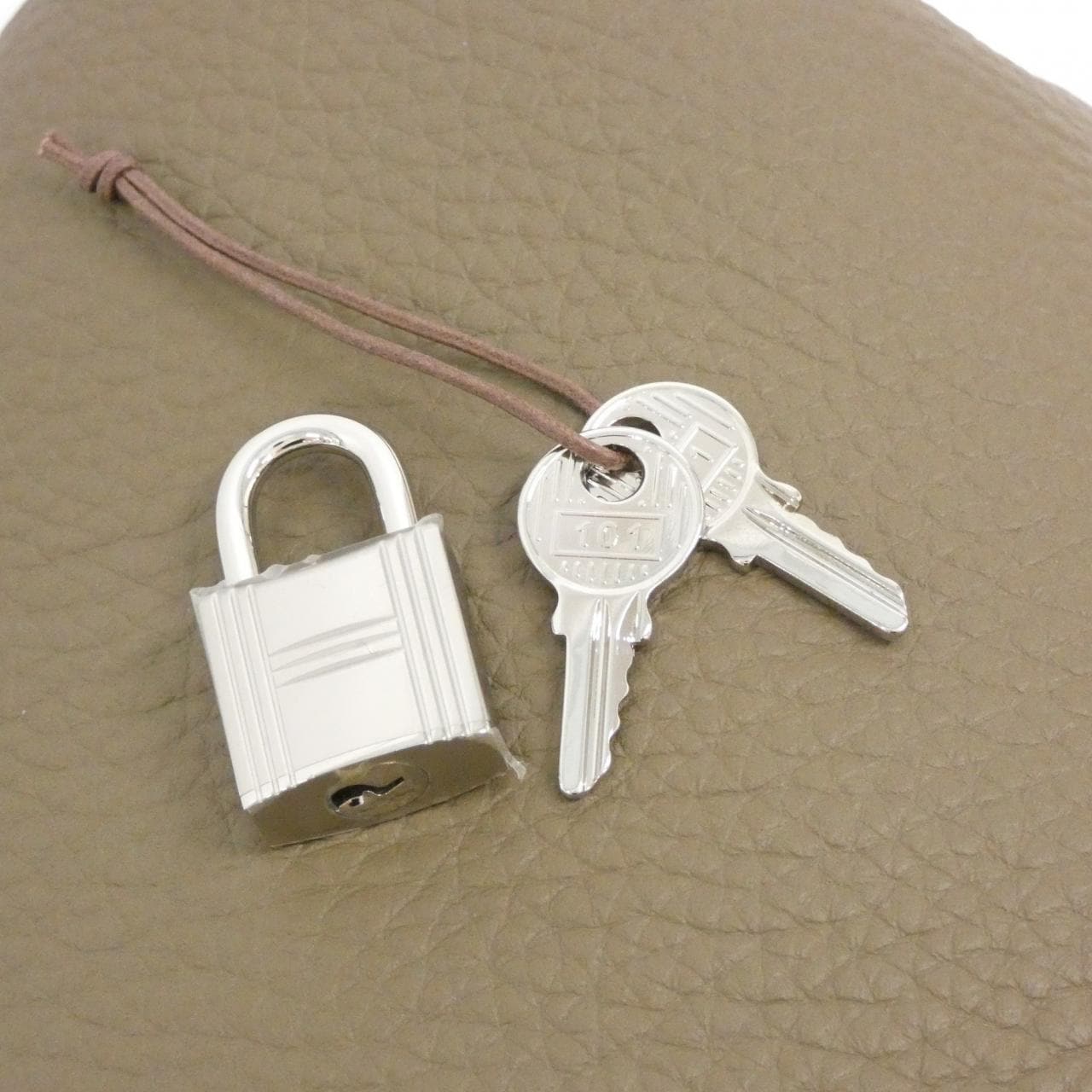 【未使用品】エルメス ピコタン ロック PM 056289CK バッグ