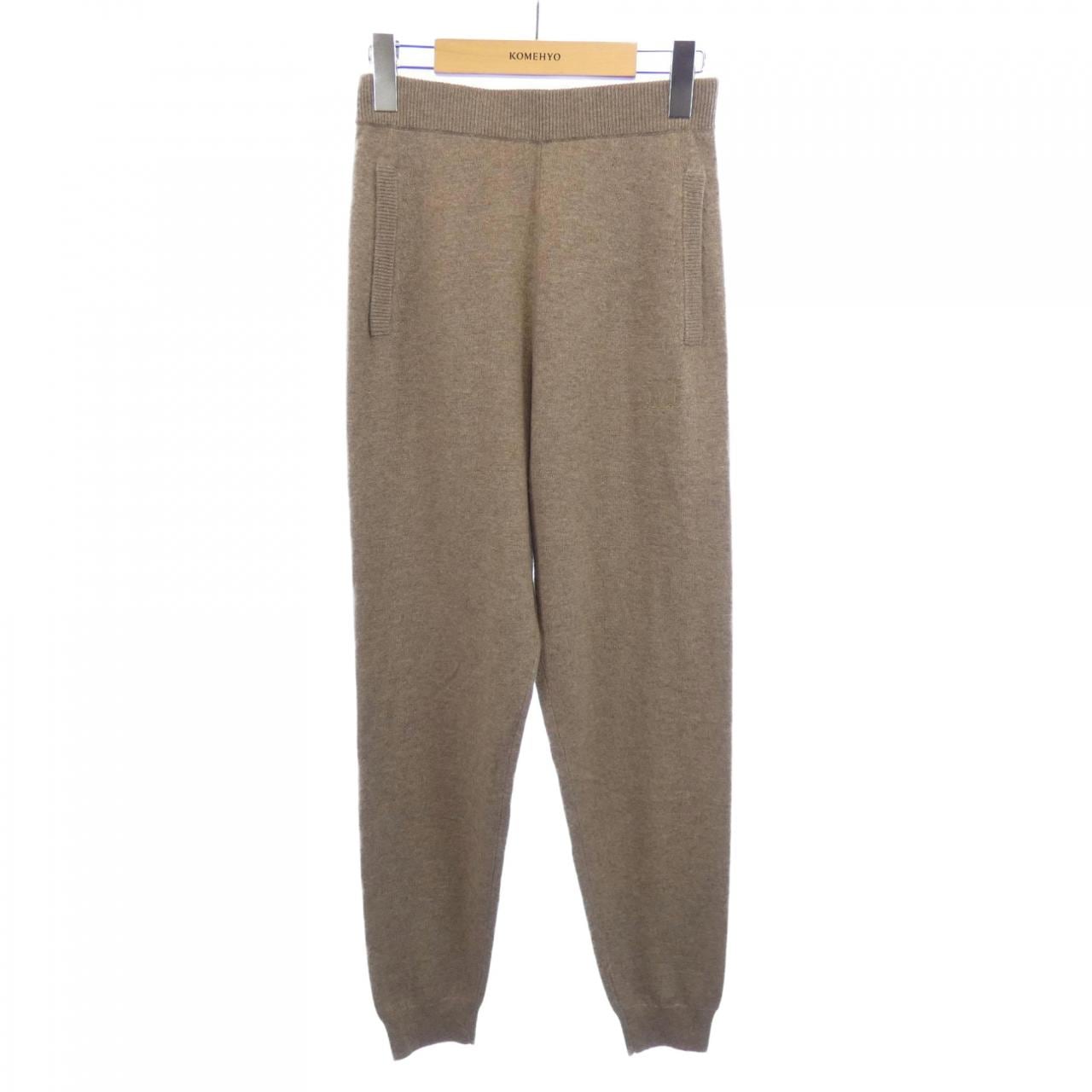 マックスマーラ Max Mara パンツ