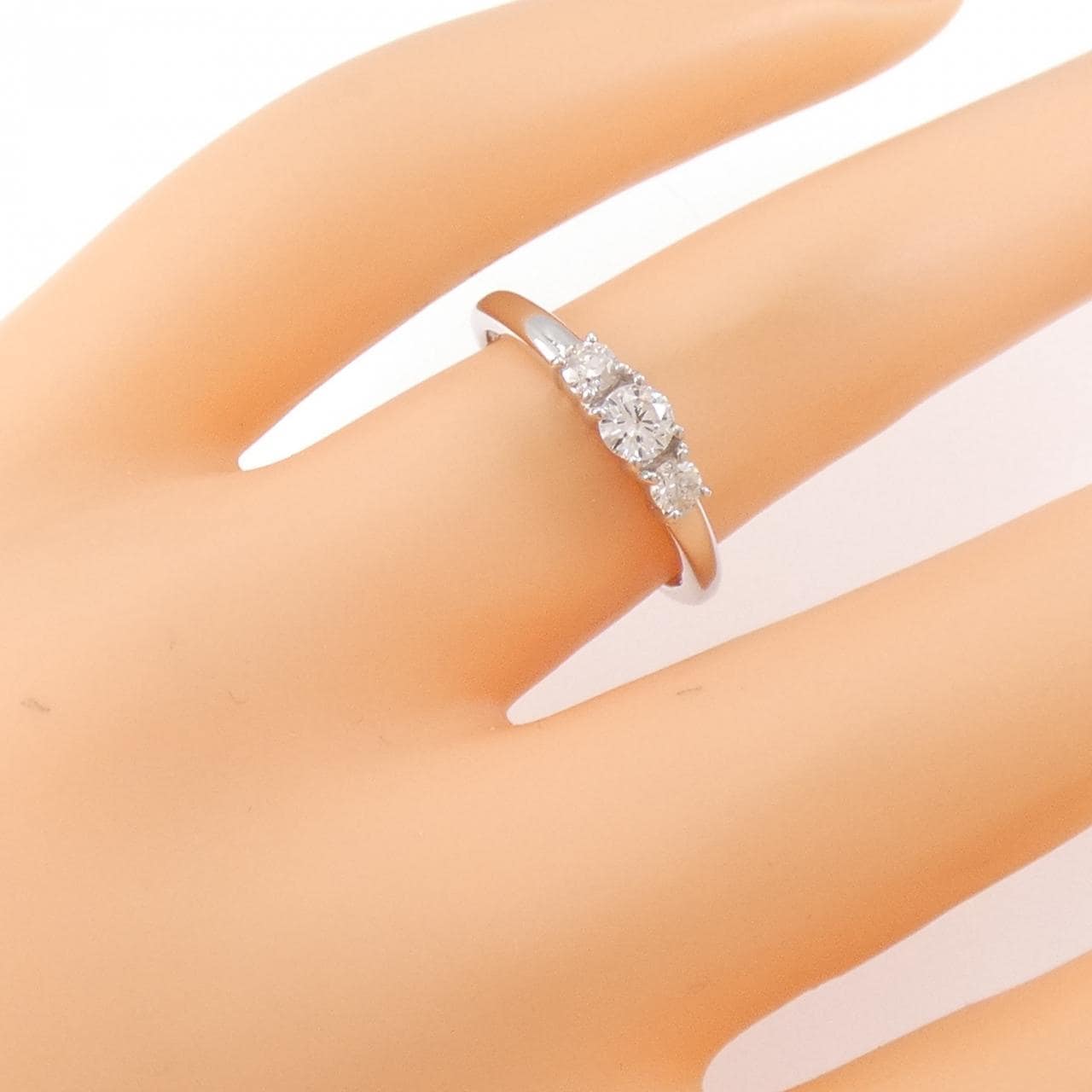 K18WG ダイヤモンド リング 0.30CT