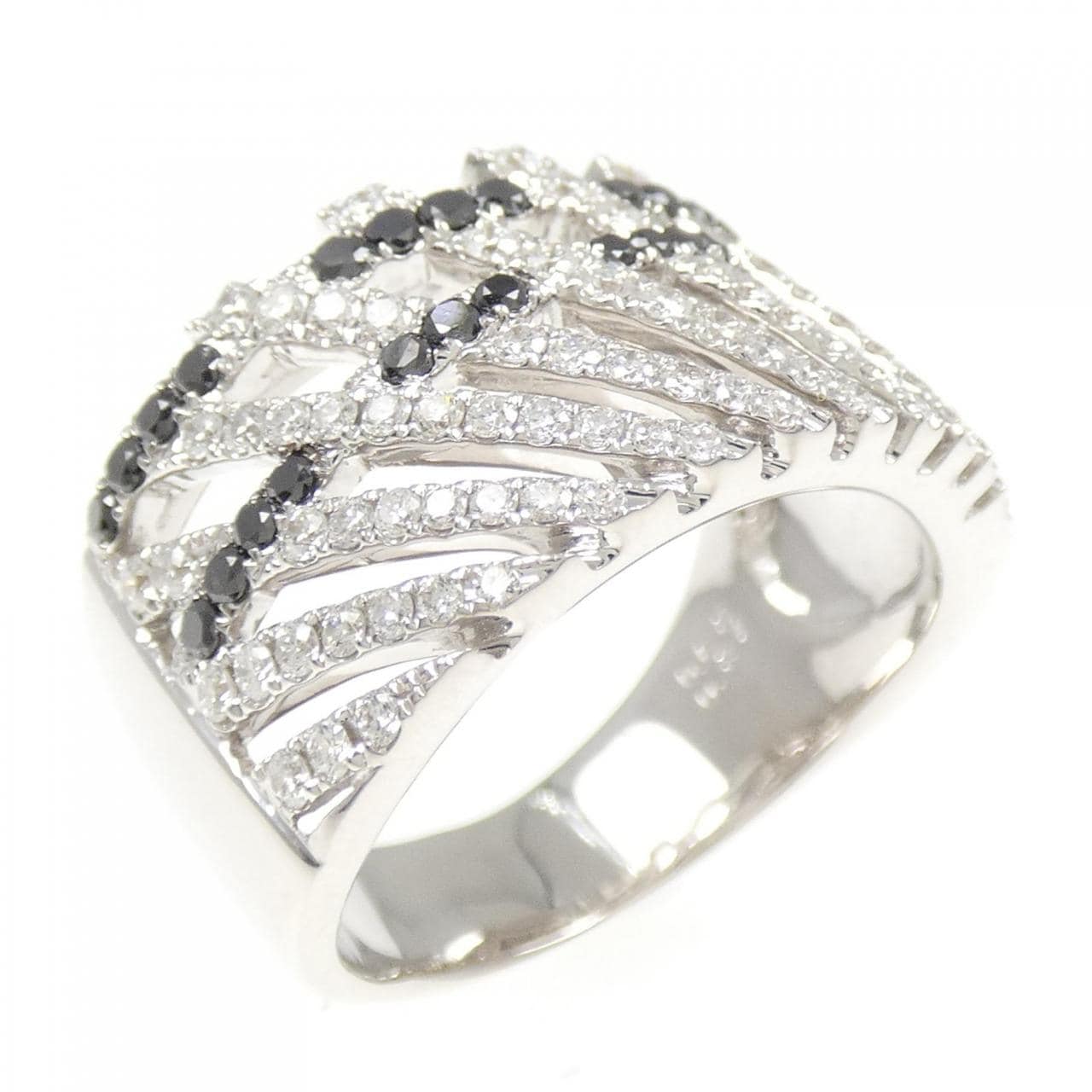 750WG ダイヤモンド リング 0.31CT