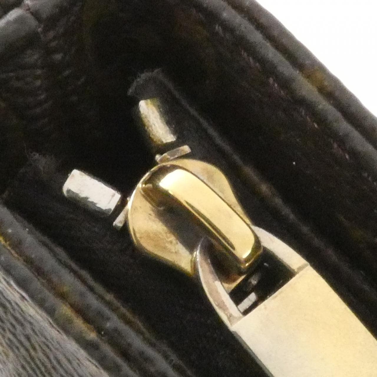 ルイヴィトン モノグラム パンダ トロター M51241 ショルダーバッグ
