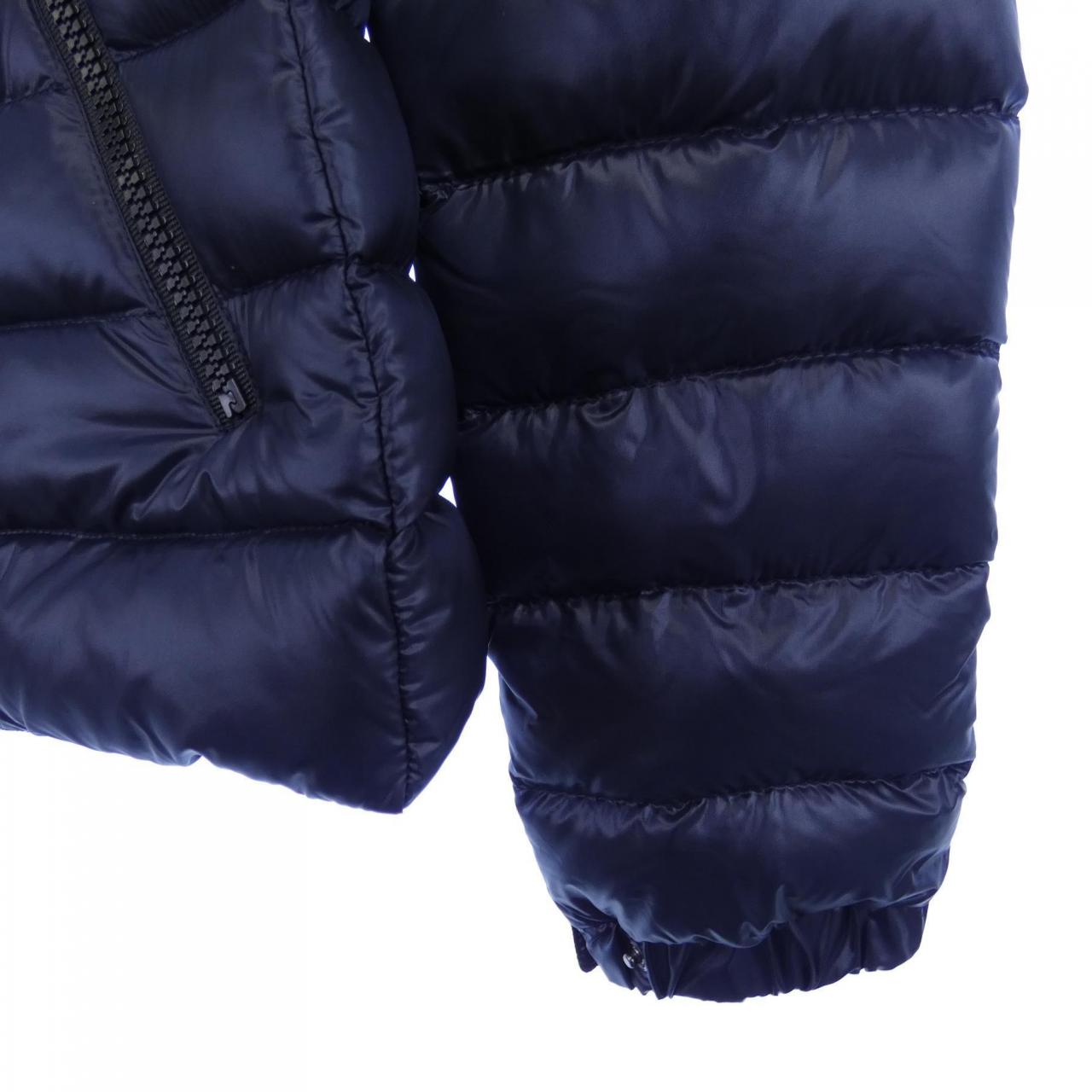 モンクレール MONCLER ダウンジャケット