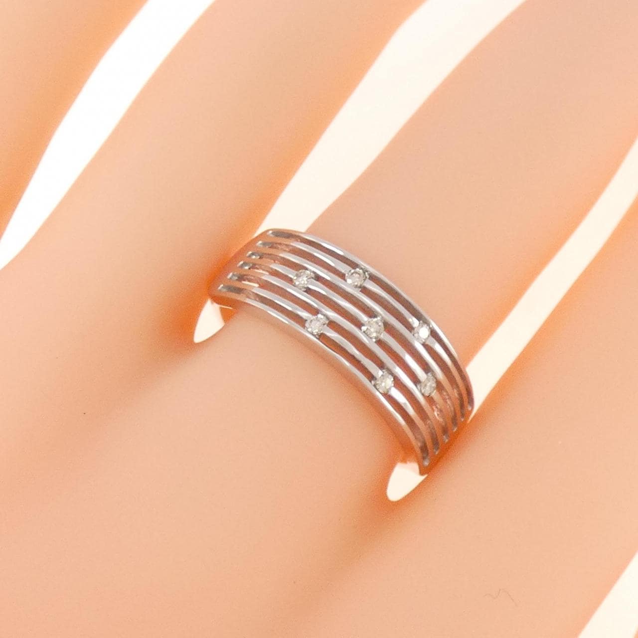 K18WG ダイヤモンド リング 0.08CT