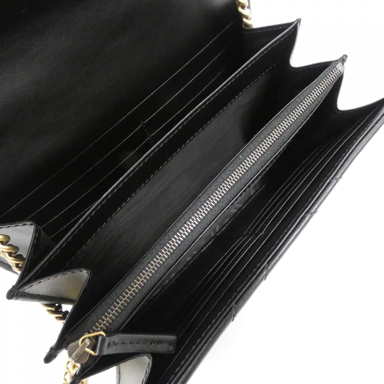 グッチ GG MARMONT 474575 DTD1T ショルダーバッグ
