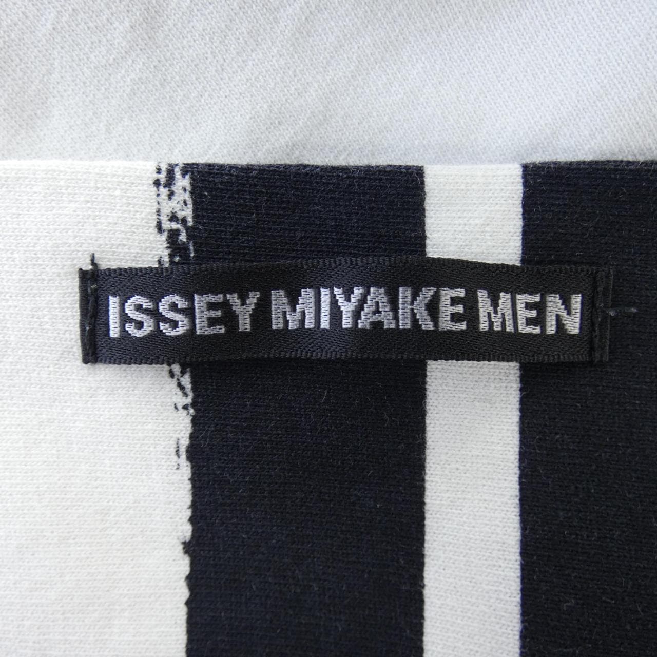 イッセイミヤケメン ISSEY MIYAKE MEN Tシャツ