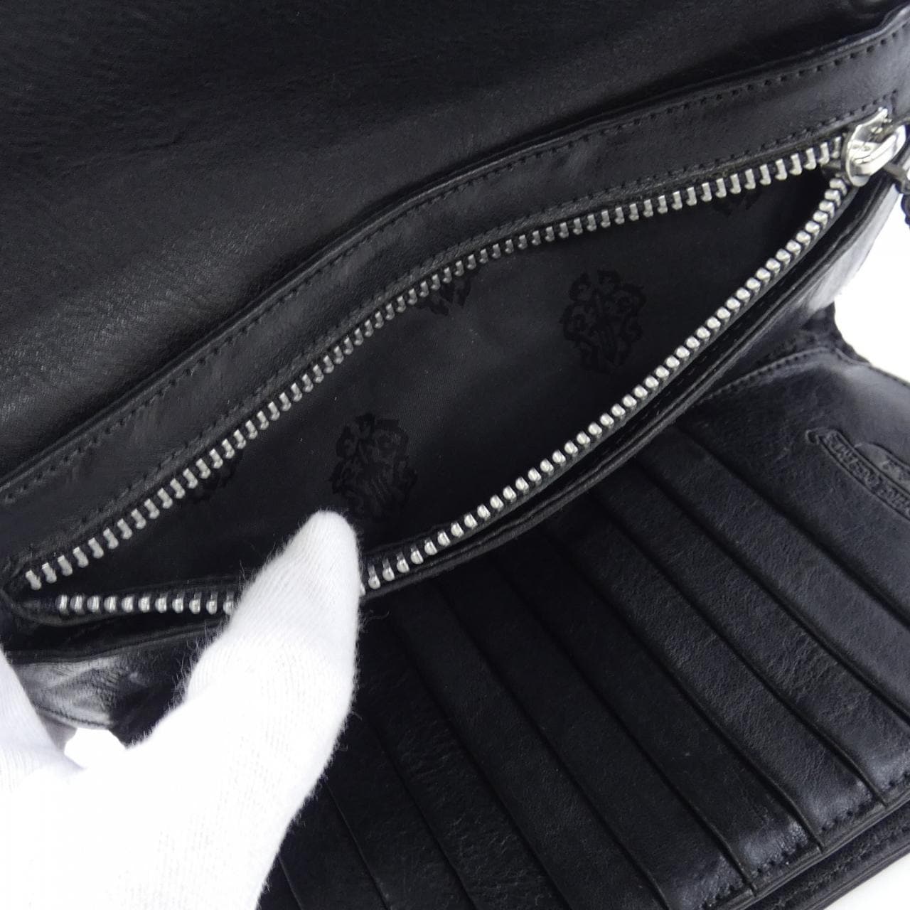 クロムハーツ CHROME HEARTS WAVE CROSS BTN　ウェーブ クロスボタン 2246 304 0501 0900 WALLET