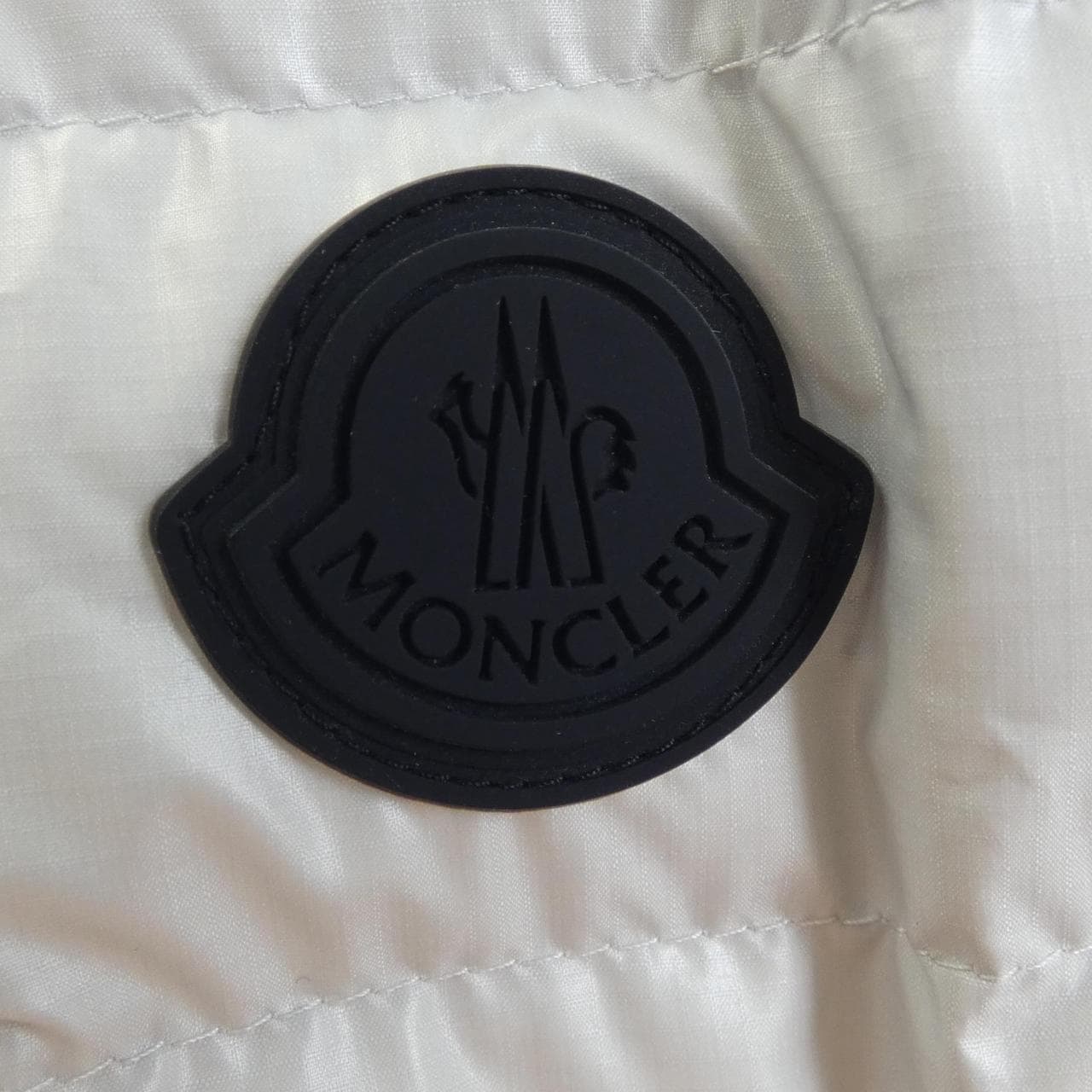 モンクレール MONCLER LAUZET ダウンジャケット