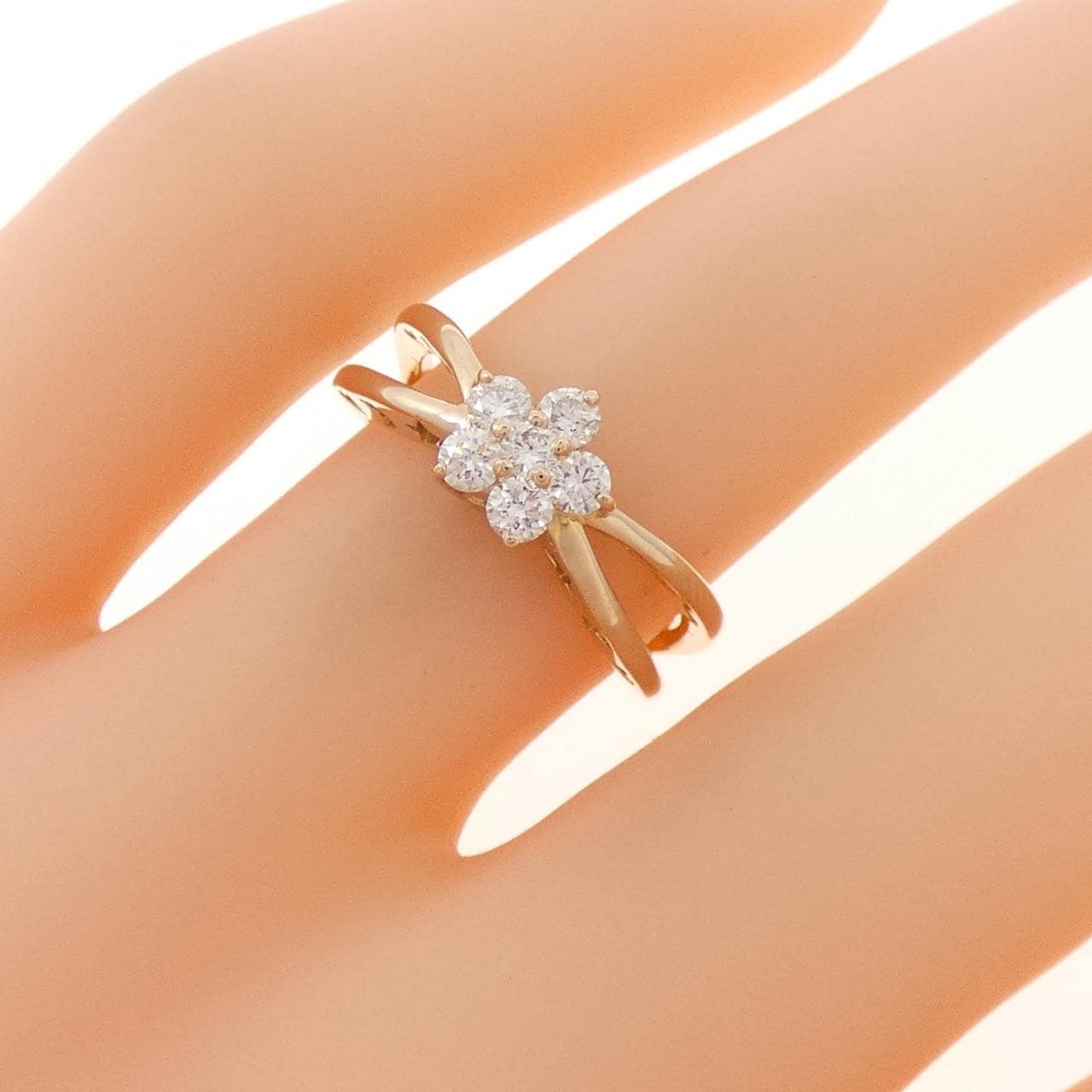 ポンテヴェキオ フラワー ダイヤモンド リング 0.30CT