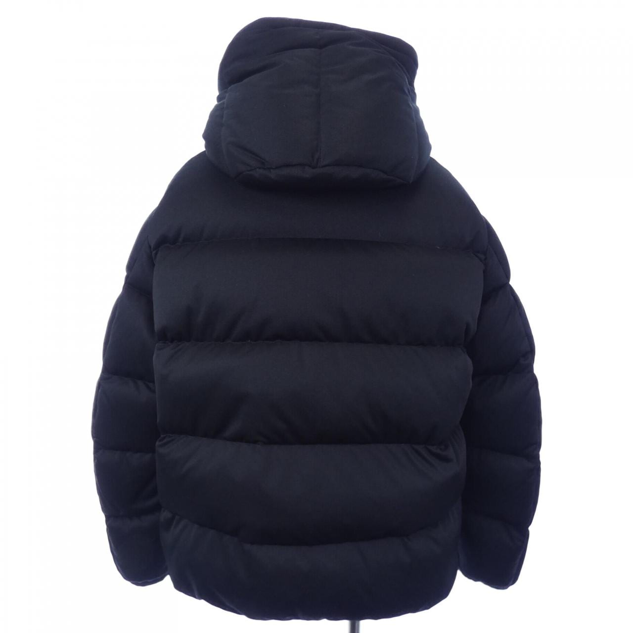 モンクレール MONCLER ダウンジャケット