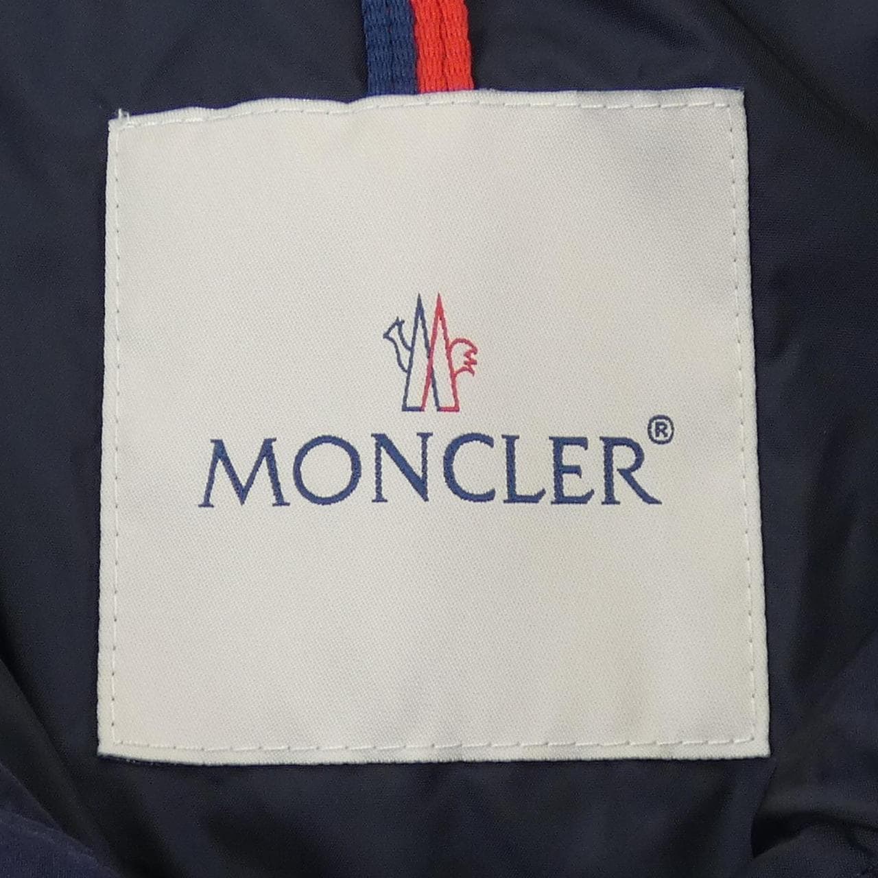 モンクレール MONCLER ダウンジャケット