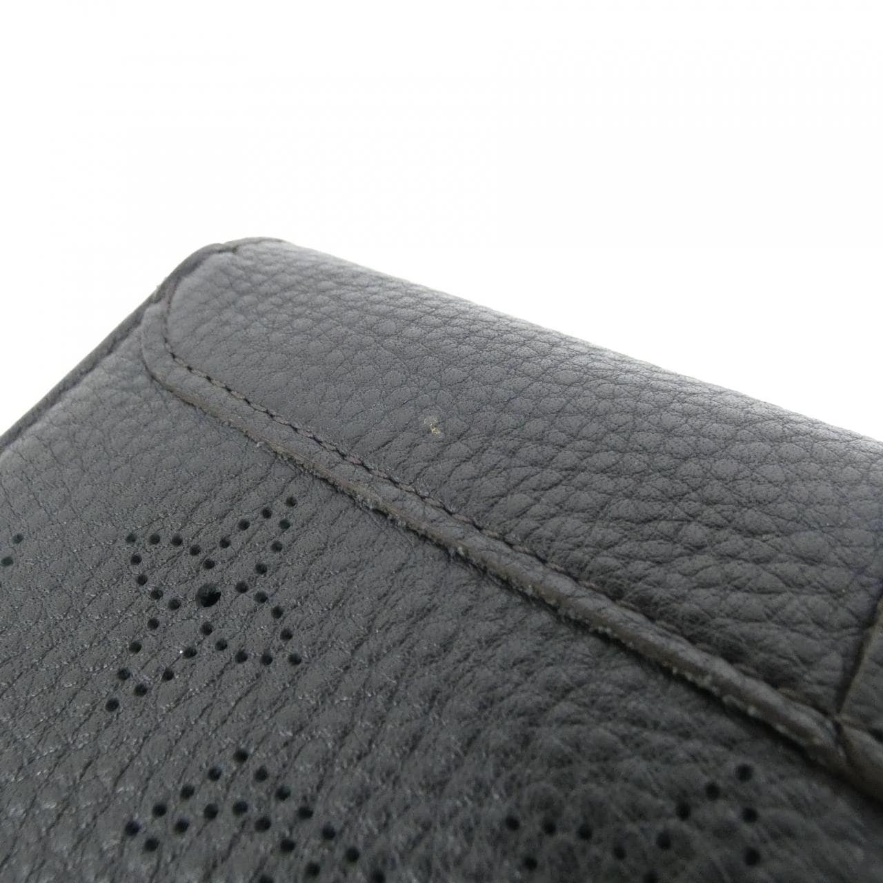 ルイヴィトン マヒナ ポルトフォイユ イリス M58163 財布