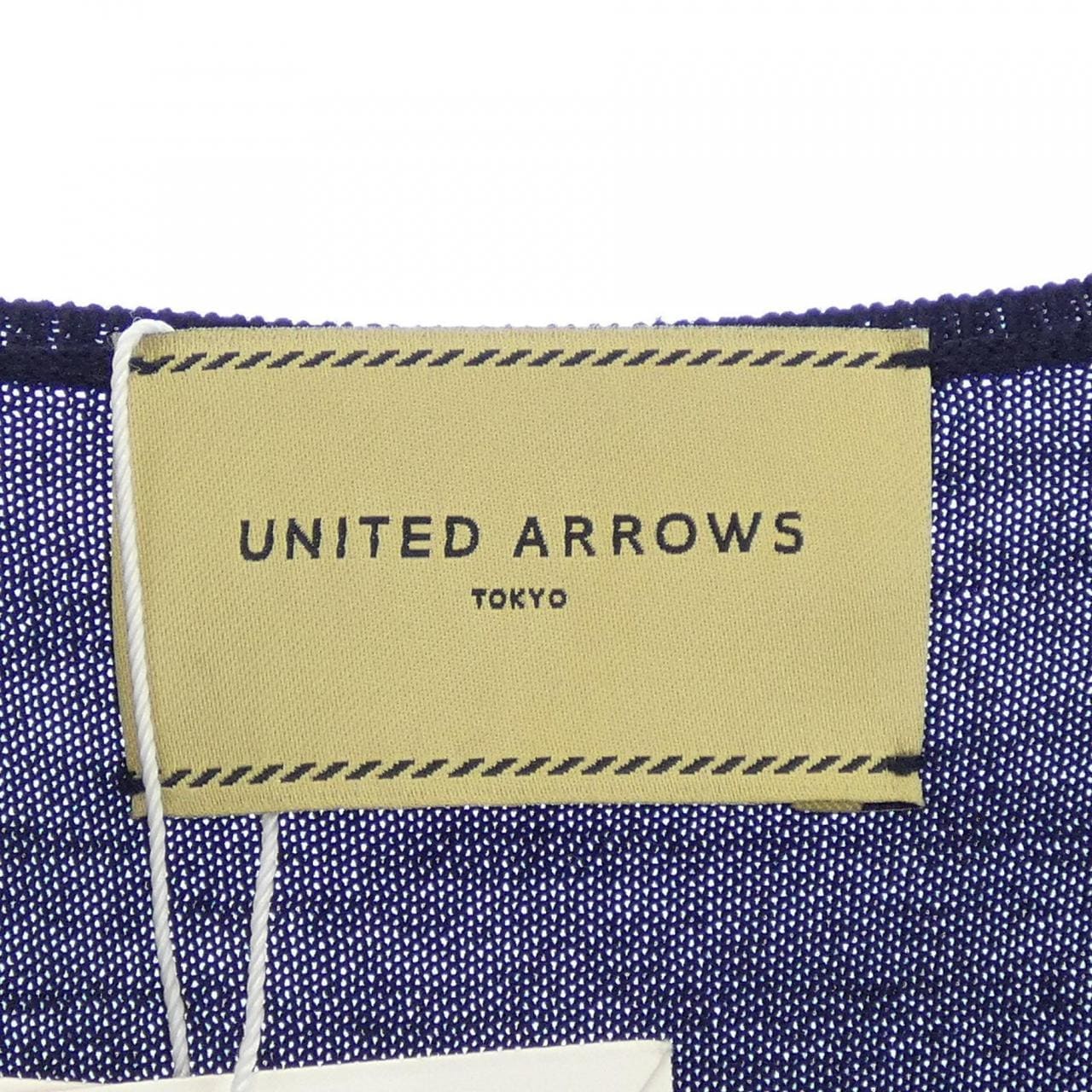 UNITED ARROWS针织衫