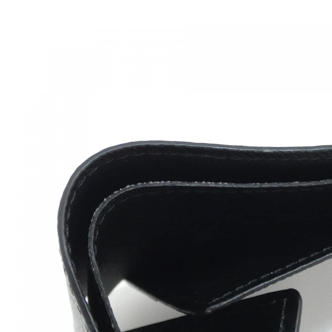 ルイヴィトン モノグラム エクリプス リバース ポルトフォイユ スレンダー M80906 札入れ