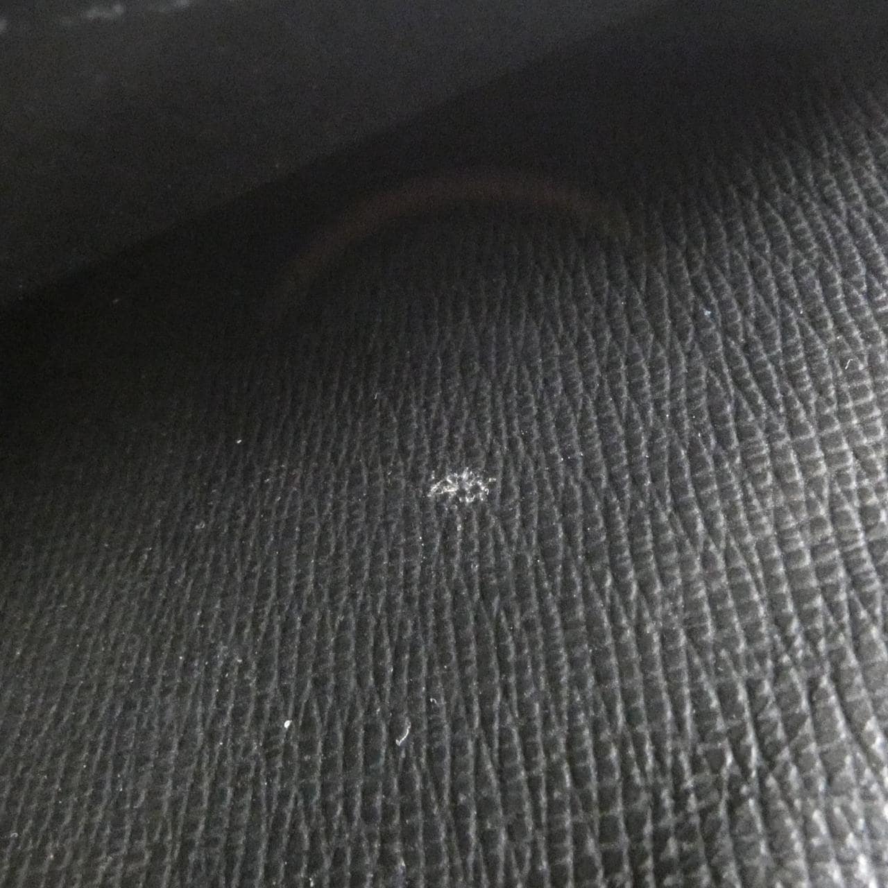 ルイヴィトン タイガ ポルトフォイユ ロン M30541 札入れ