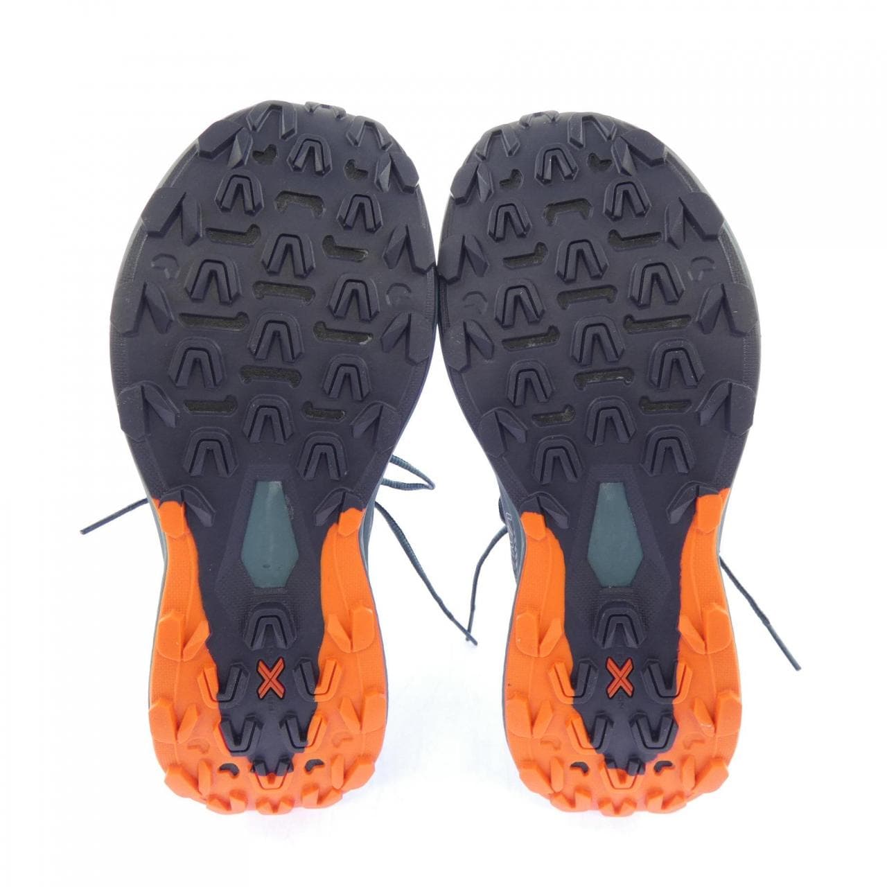 LA SPORTIVA スニーカー