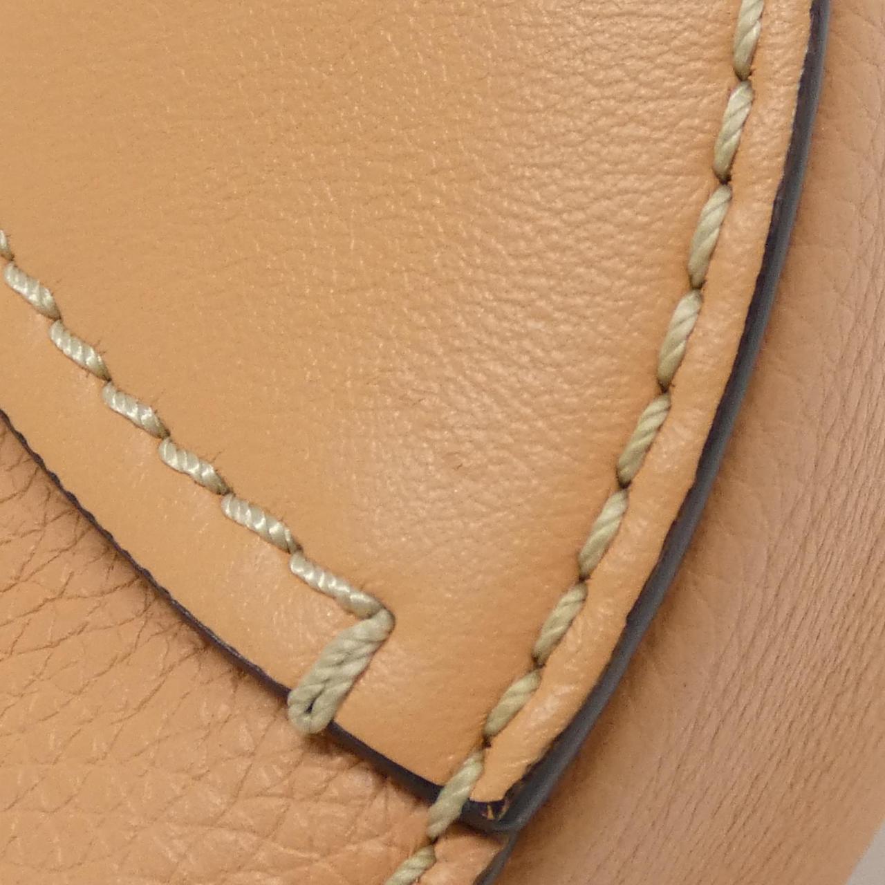 Chloe Dahlia CHC21SP200 C62 Bag