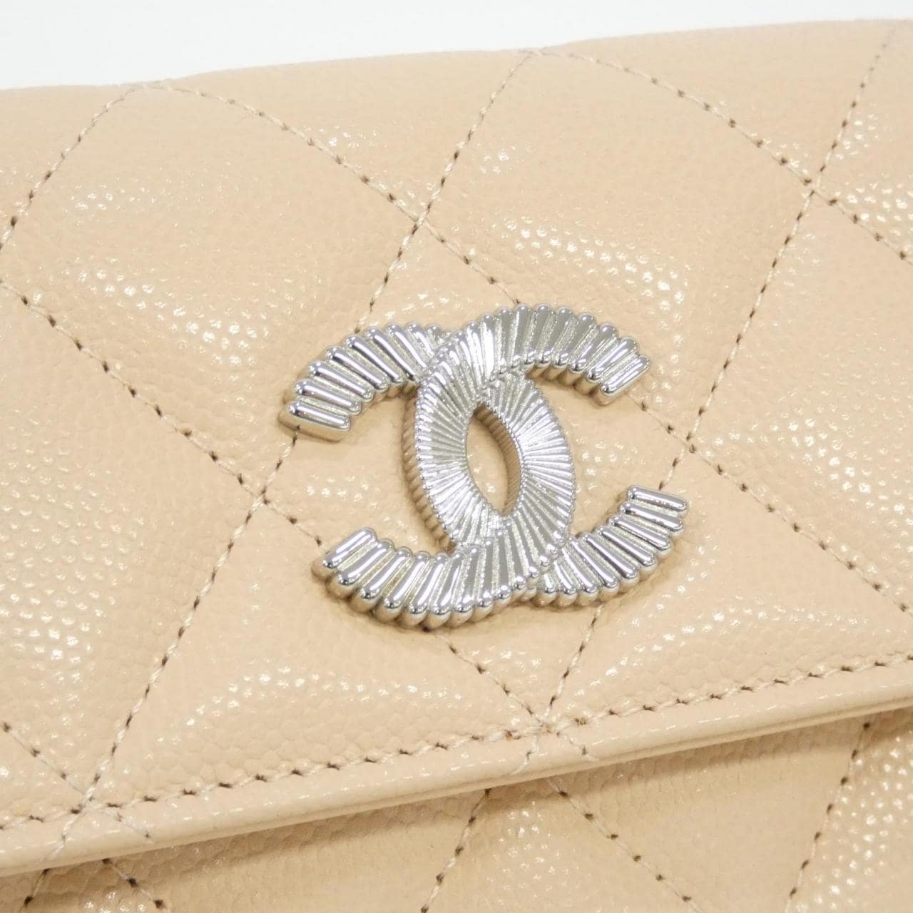 【未使用品】シャネル AP4327 財布