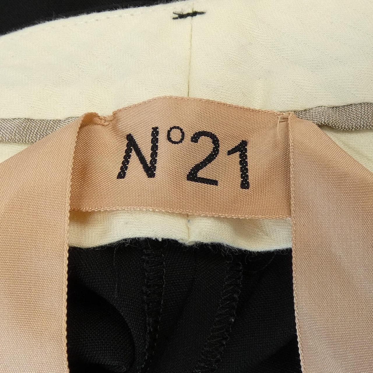 ヌメロヴェントゥーノ N°21 21S-B071-3133 パンツ